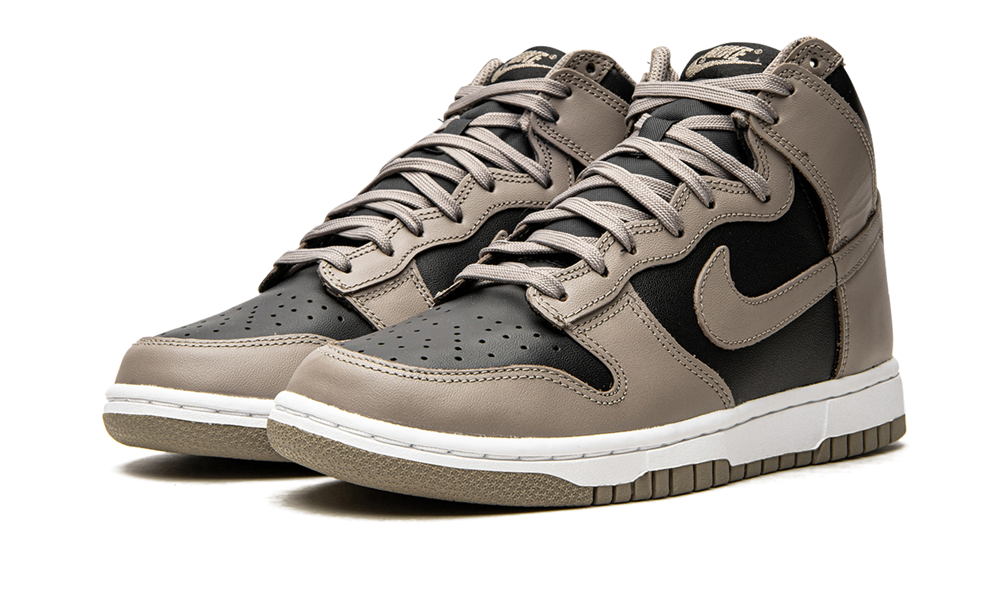 nike dunk high moon fossil women s+DD1869-002+diagnol left view