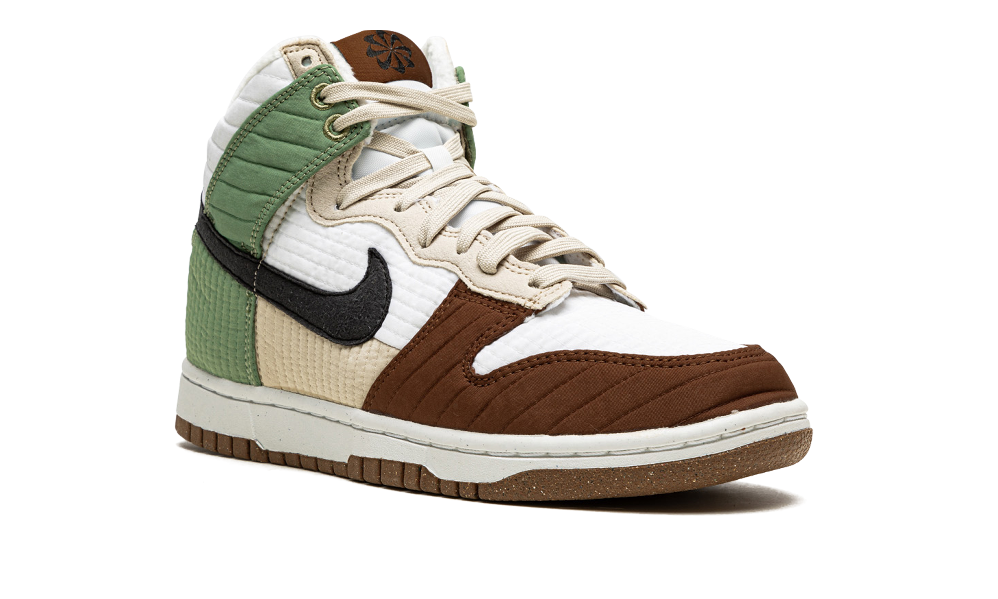 nike dunk high next nature summit white women s+DN9909-100+diagnol right view