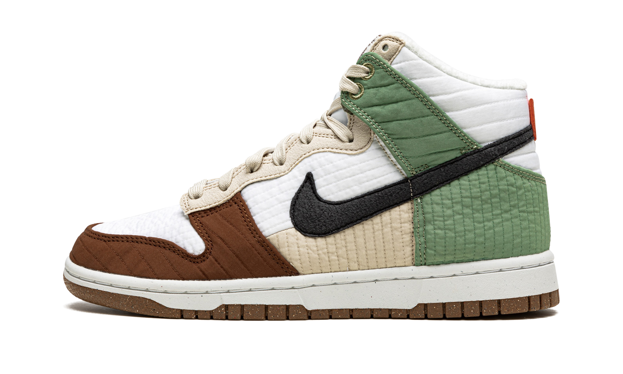 nike dunk high next nature summit white women s+DN9909-100+diagnol right view 1