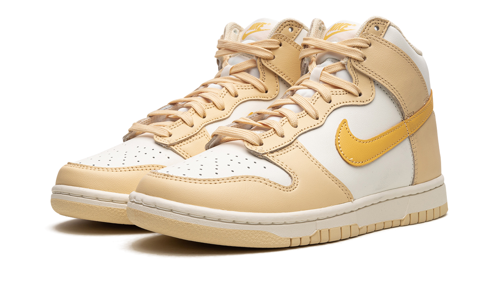 nike dunk high pale vanilla topaz gold women s+DD1869-201+diagnol left view