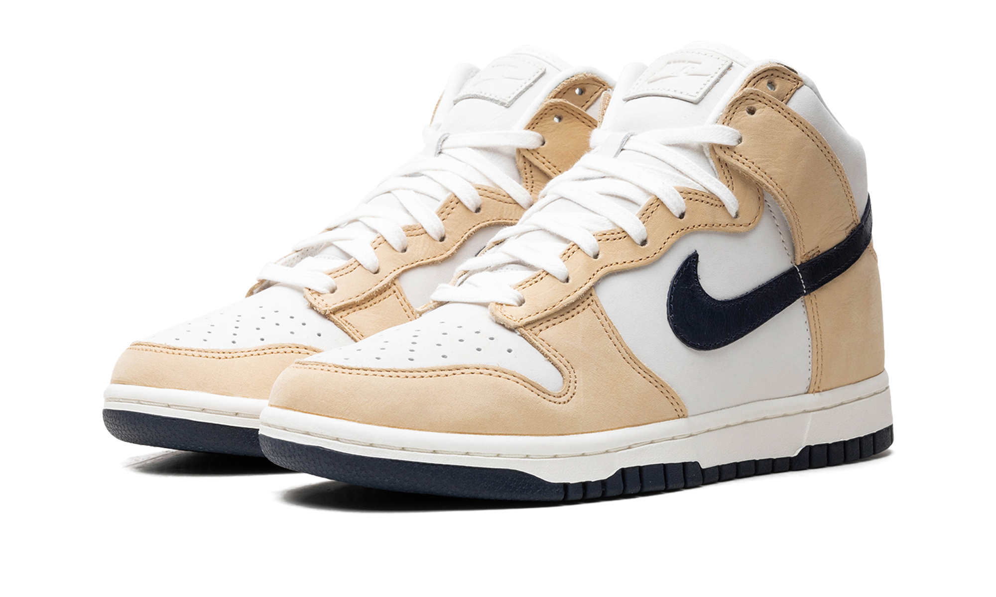 nike dunk high premium sesame women s+DX2044-101+diagnol left view