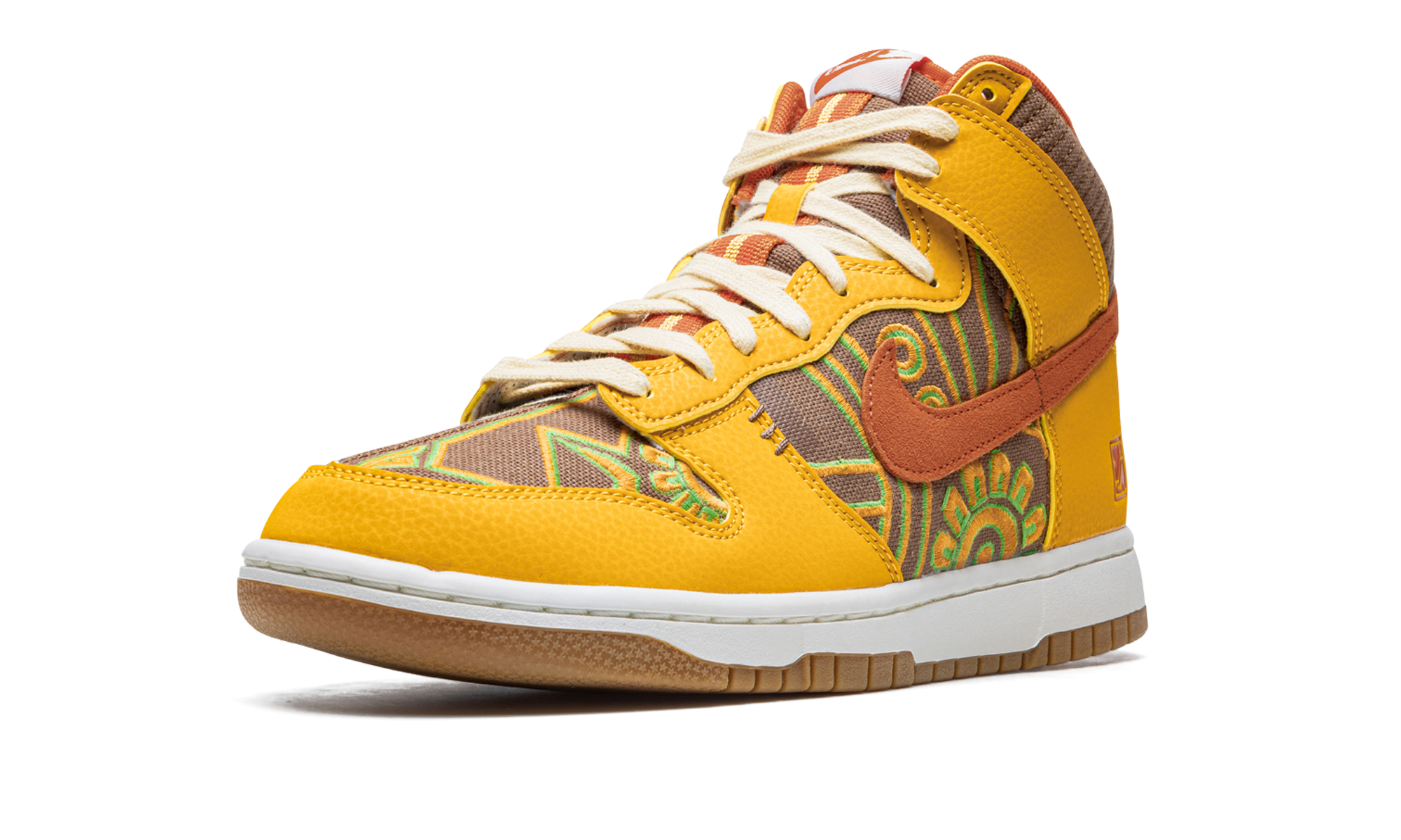 nike dunk high prm somos familia+DZ5354-045+left diagnol single view