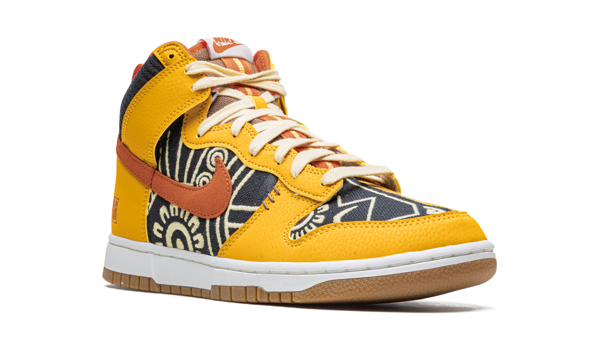 nike dunk high prm somos familia+DZ5354-045+diagnol right view