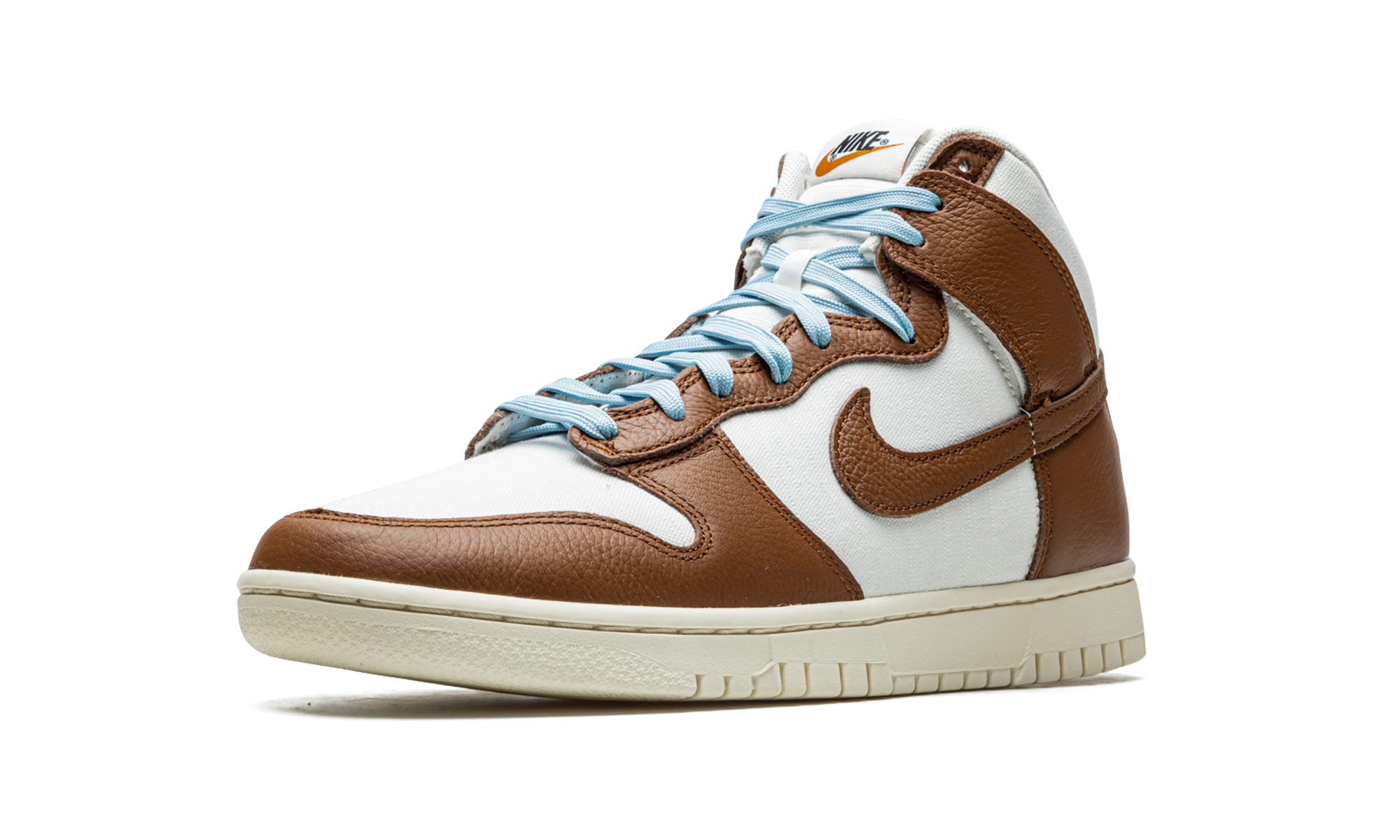 nike dunk high prm vintage pecan sail+DQ8800-200+left diagnol single view