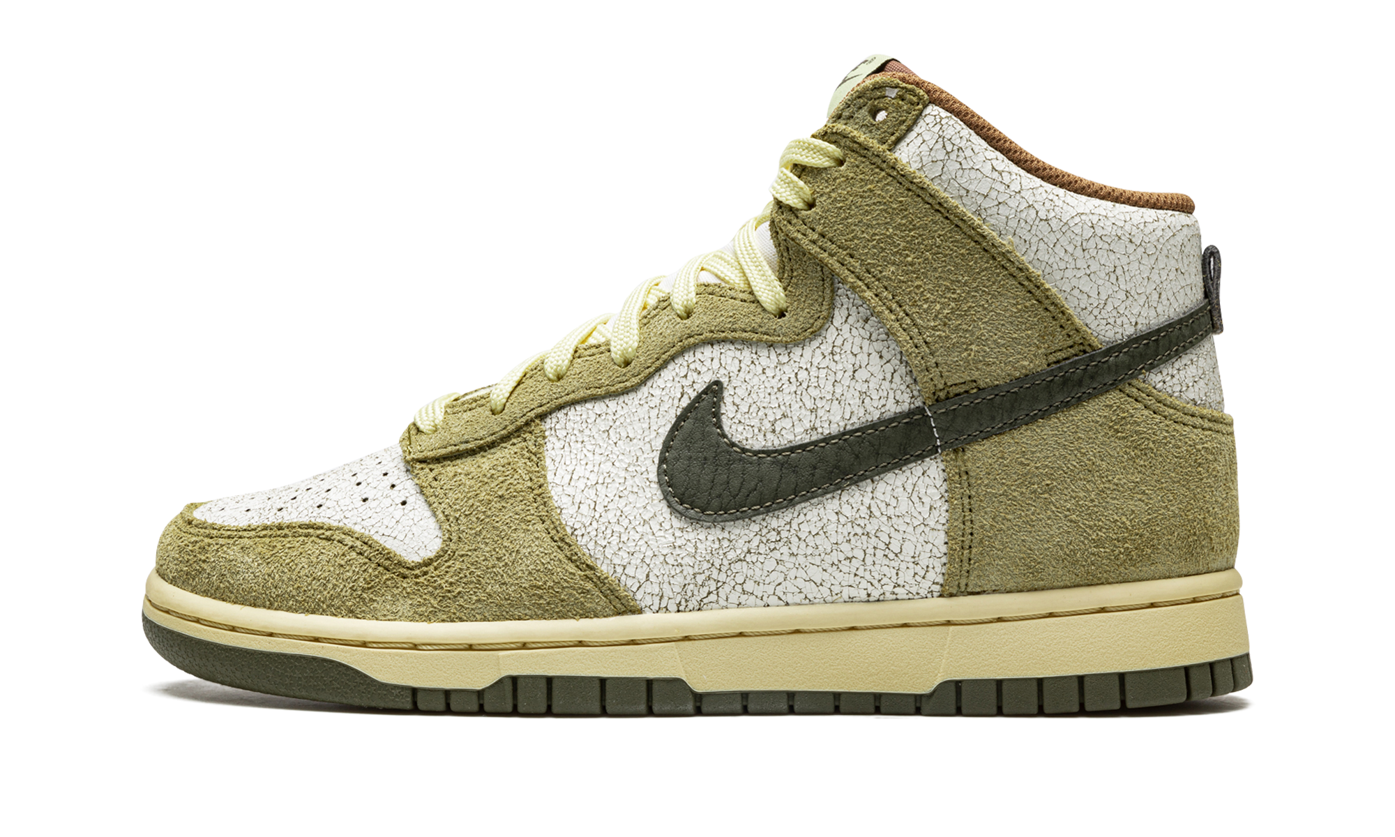 nike dunk high retro re raw halloween 2021+DO6713-300+diagnol right view 1