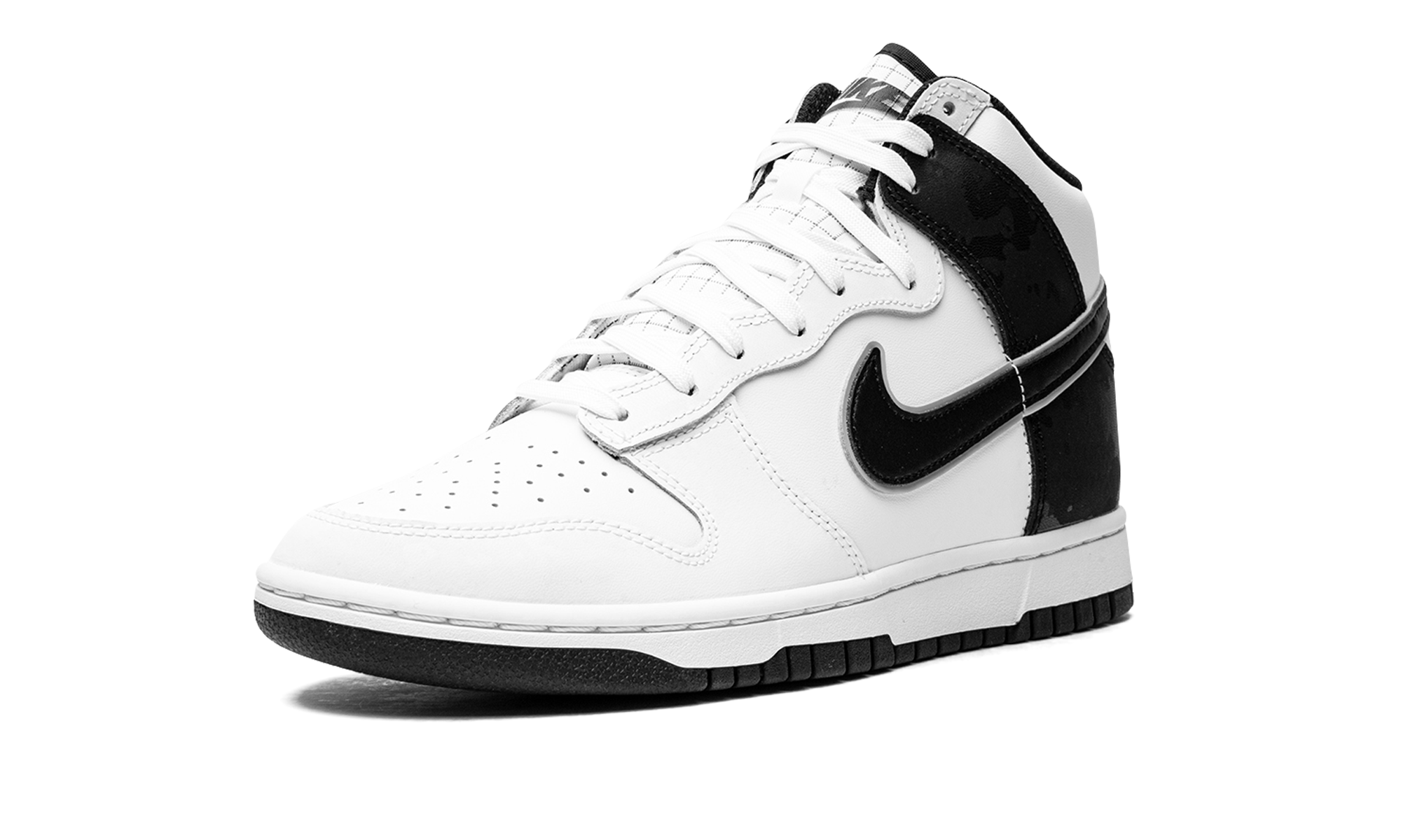 nike dunk high retro se white black camo+DD3359-100+left diagnol single view