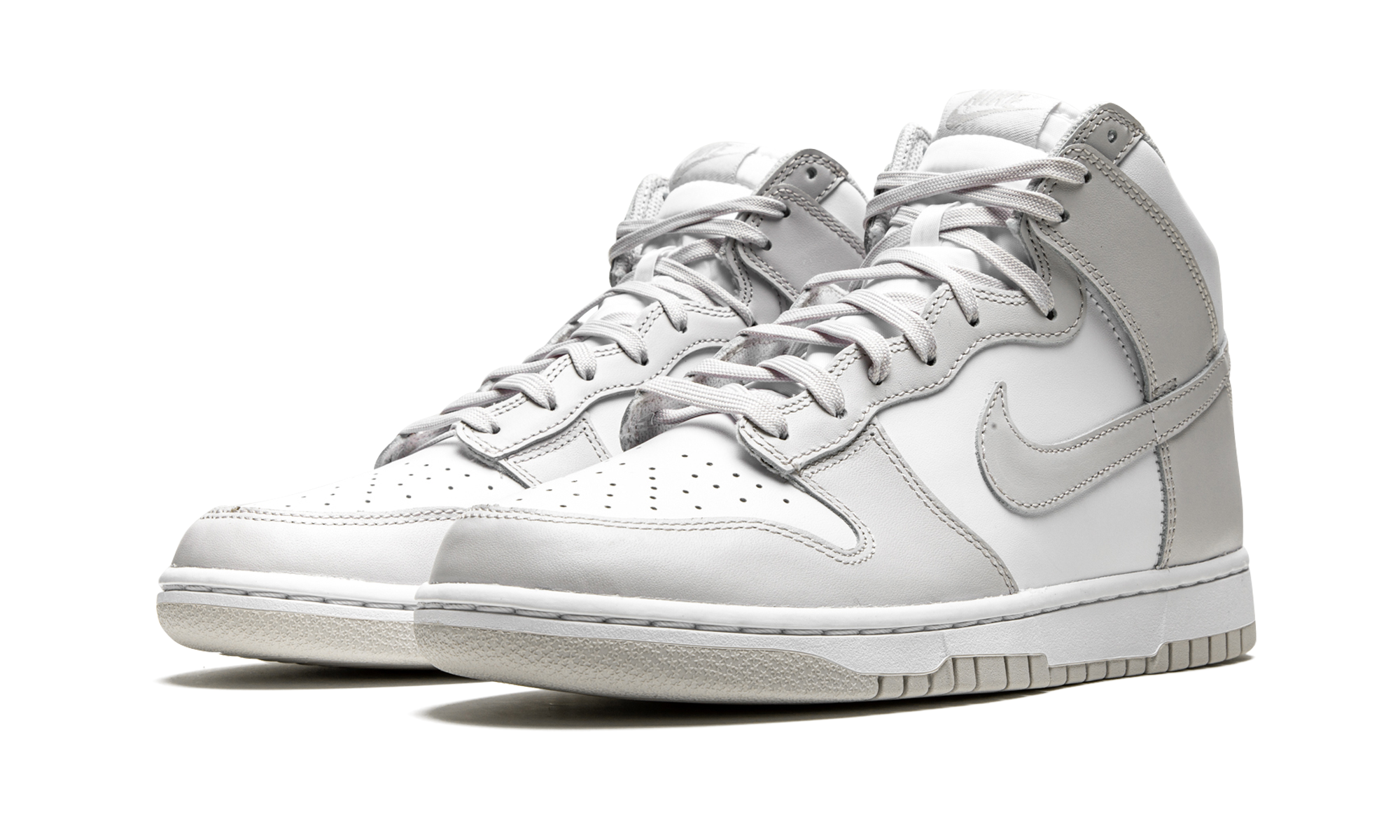 nike dunk high retro white vast grey+DD1399-100+diagnol left view