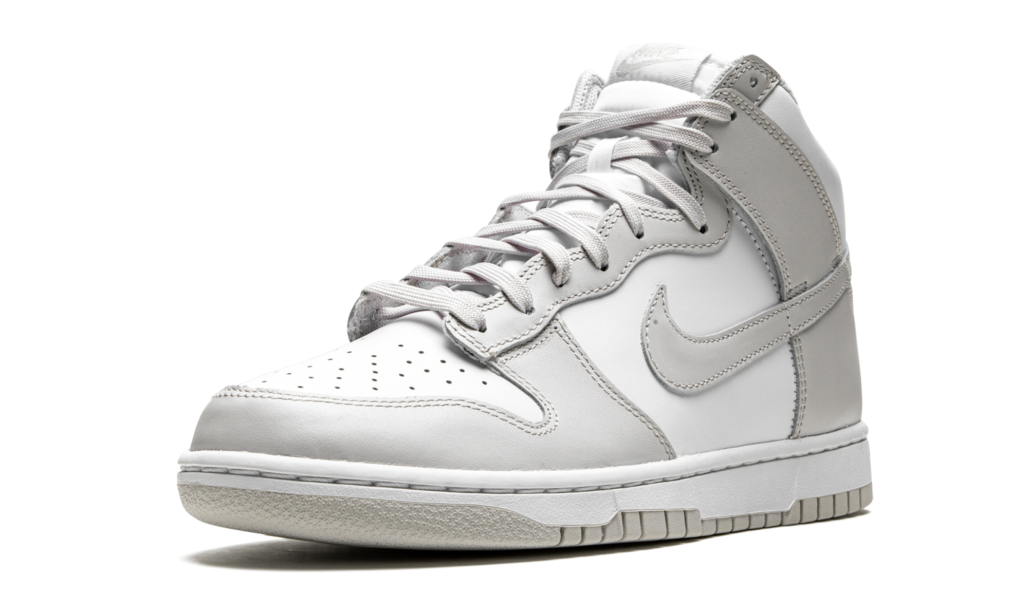 nike dunk high retro white vast grey+DD1399-100+left diagnol single view