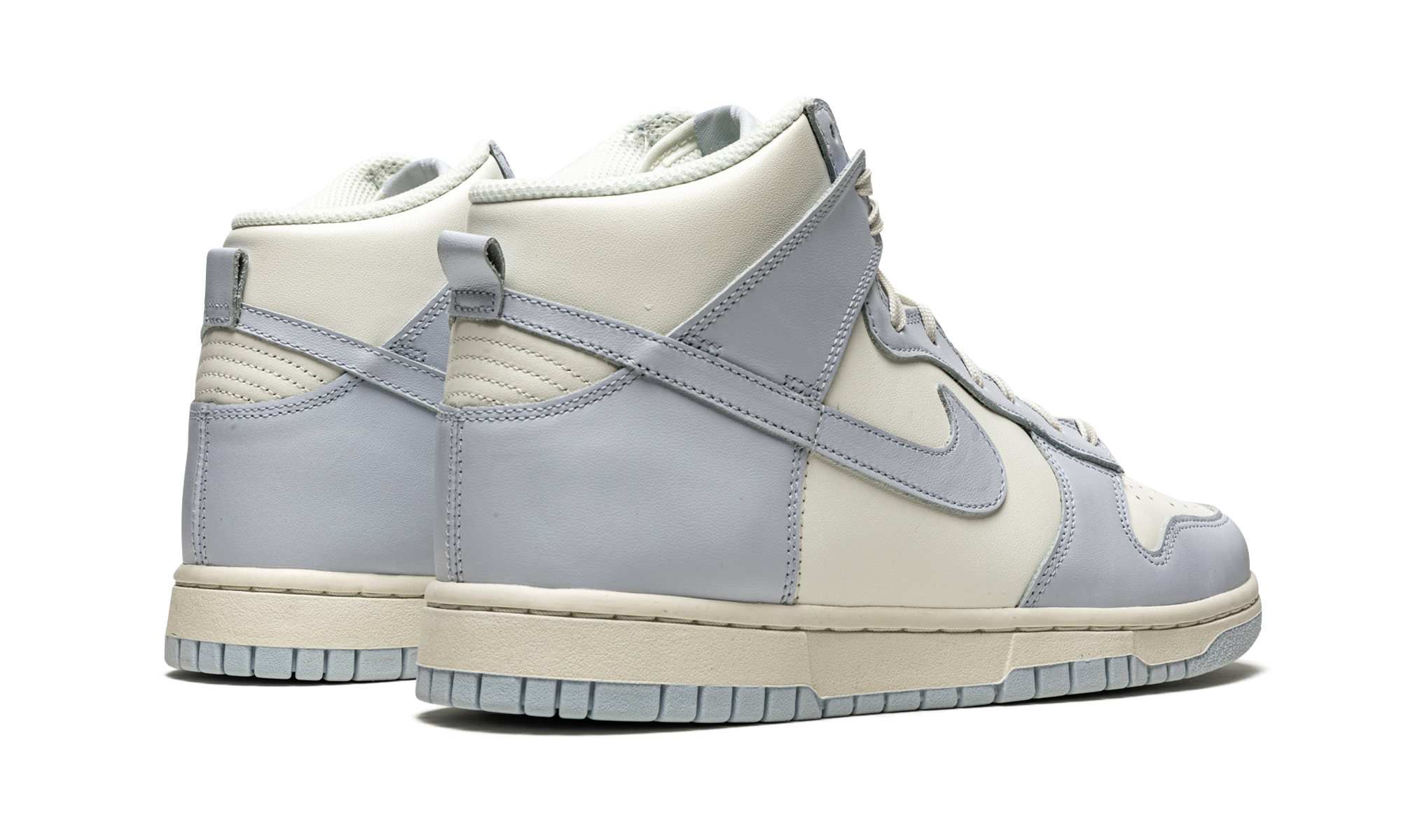 nike dunk high sail football grey women s+DD1869-102+diagnol right behind view