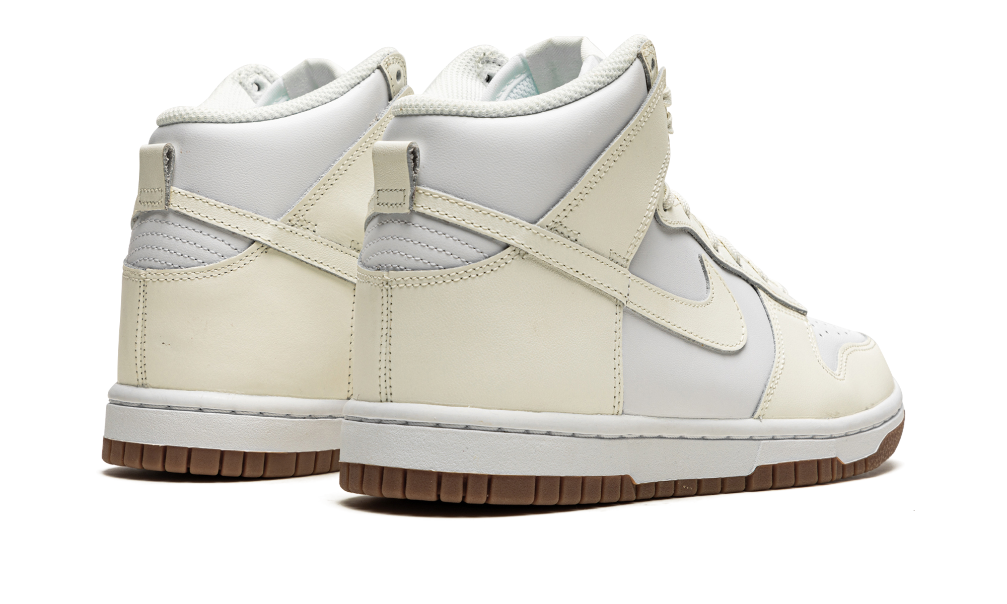 nike dunk high sail gum women s+DD1869-109+diagnol right behind view