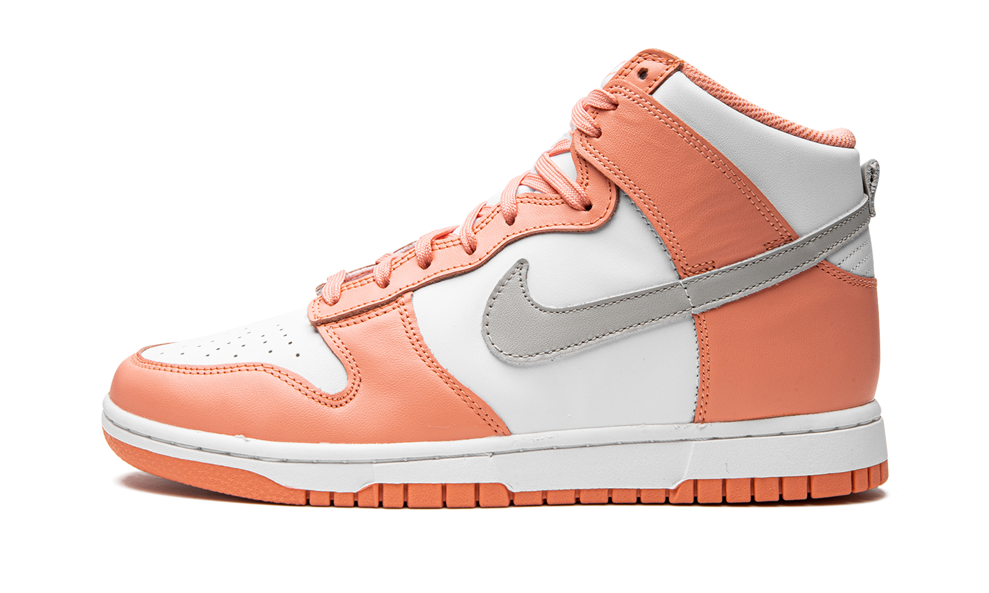 nike dunk high salmon women s+DD1869-600+diagnol right view 1