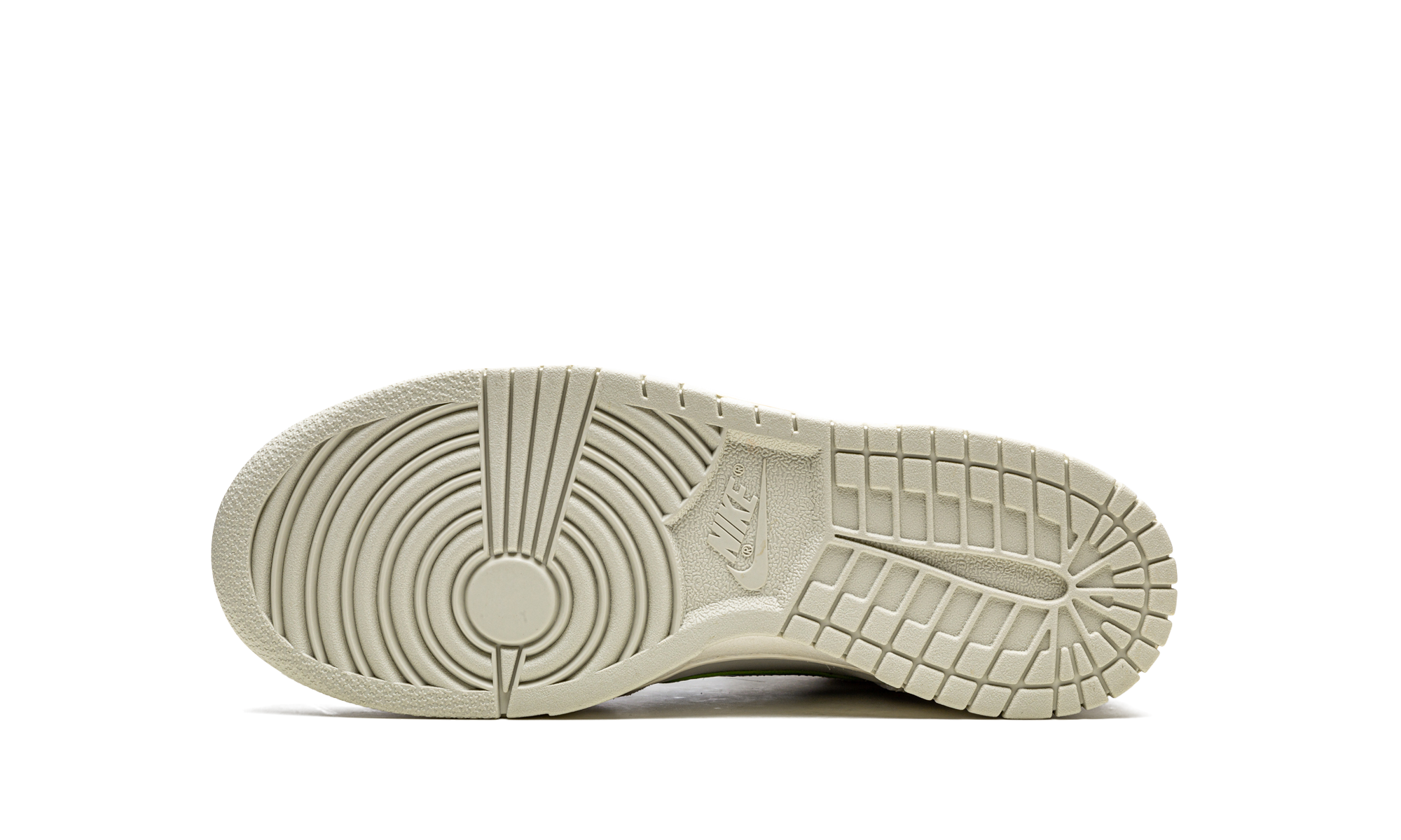 nike dunk high se first use sail gs+DD0733-001+bottom view