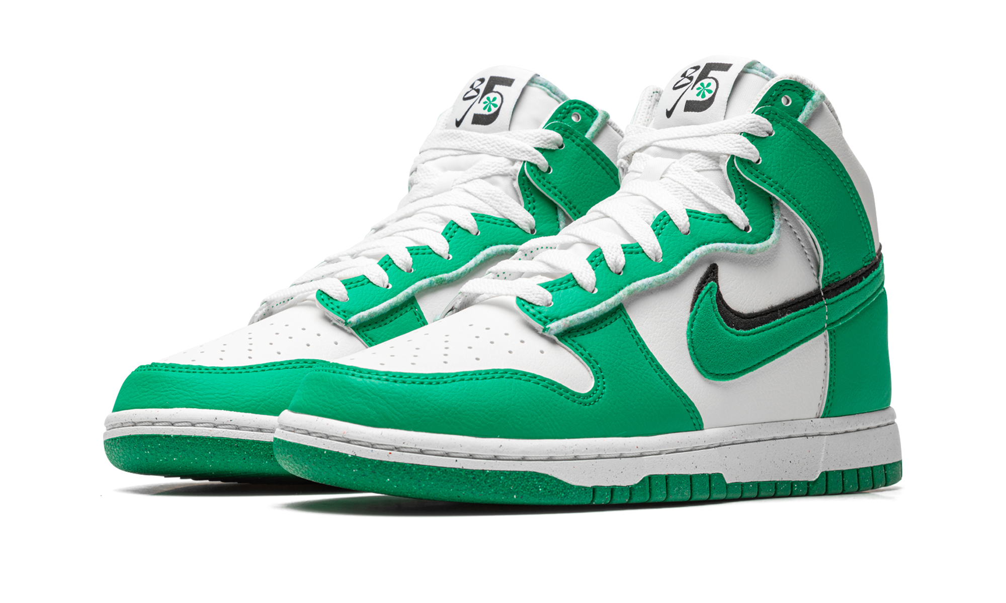 nike dunk high se stadium green+DO9775-001+diagnol left view