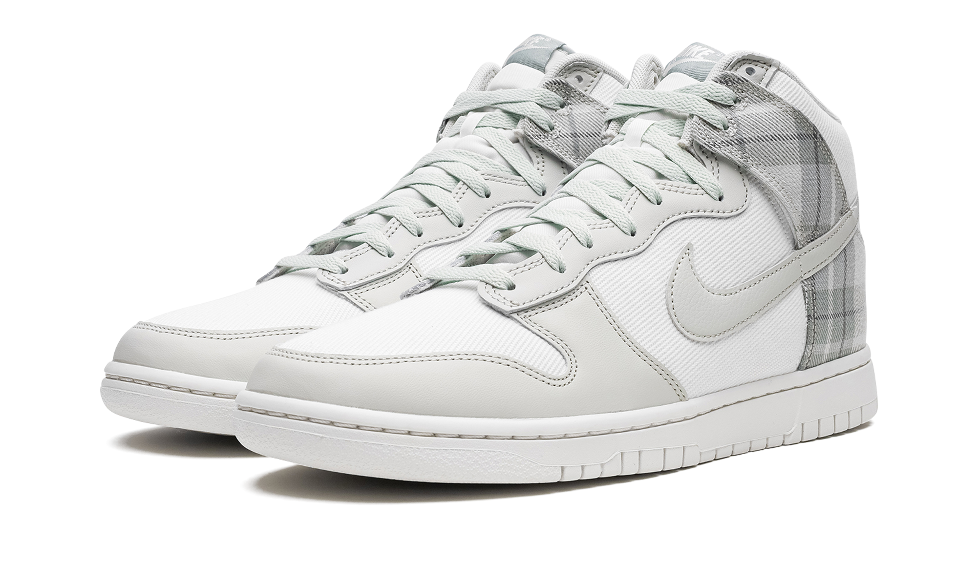 nike dunk high se tartan plaid white light green+DV0826-100+diagnol left view