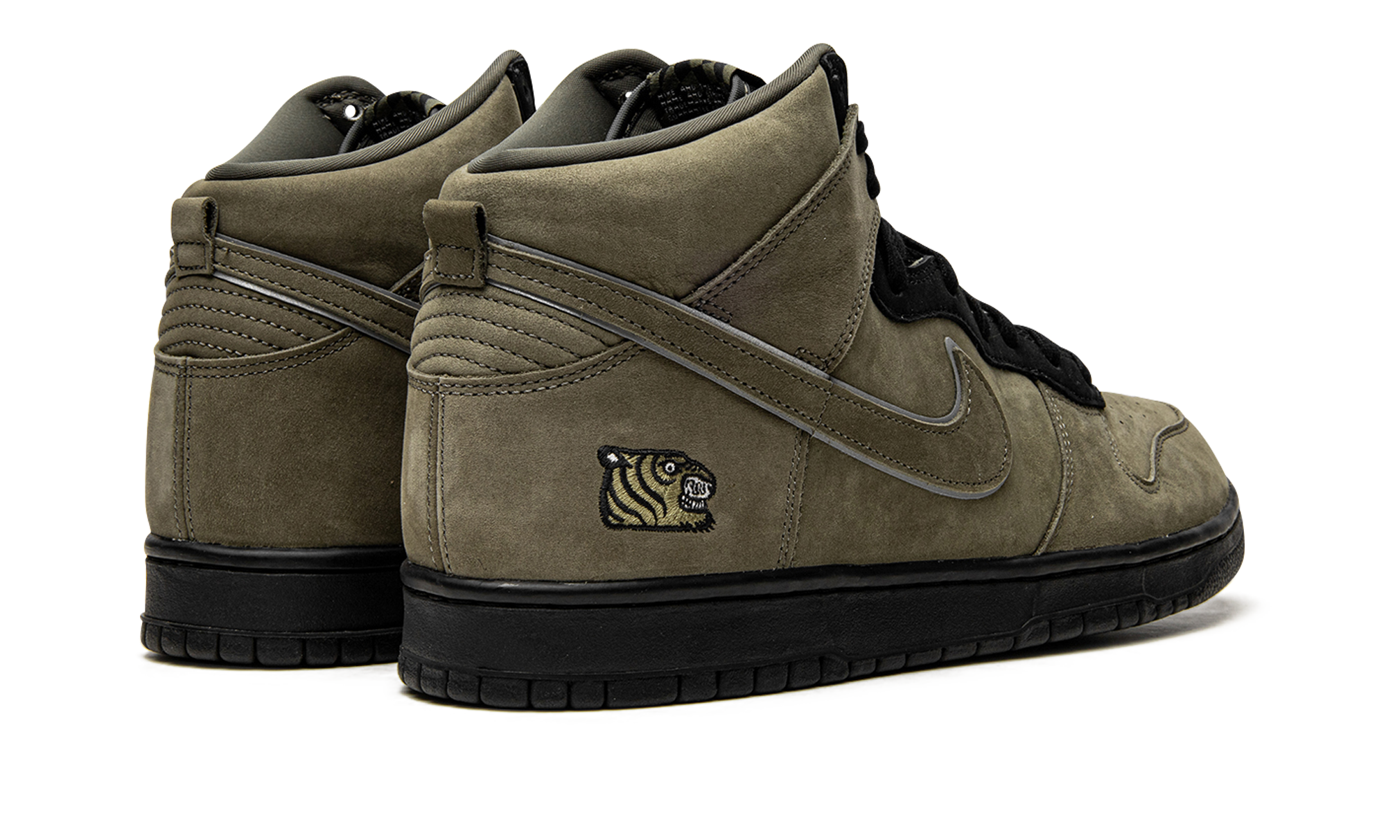 nike dunk high soulgoods olive+DR1415-200+diagnol right behind view