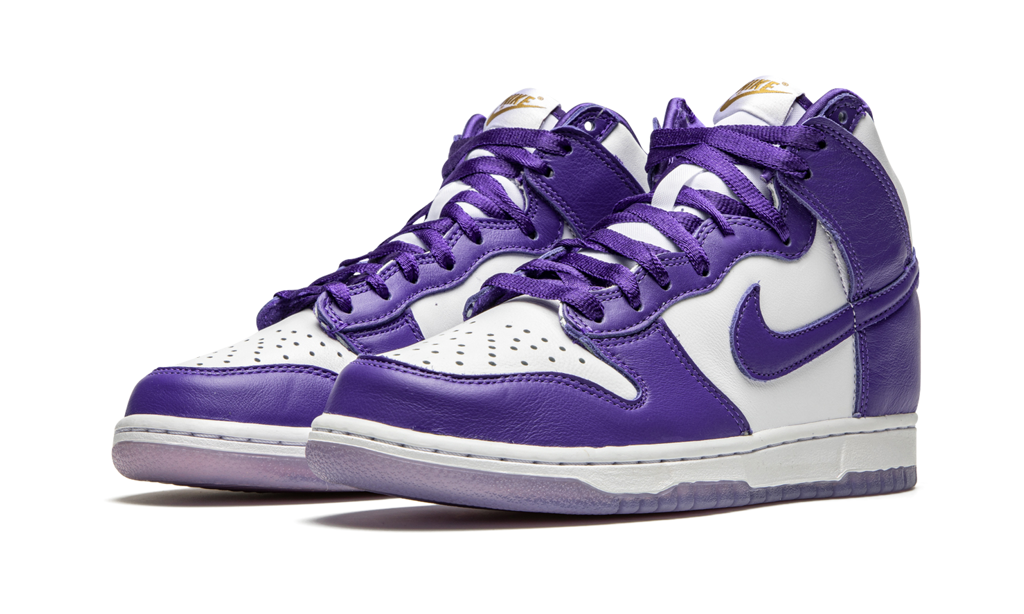 nike dunk high sp varsity purple women s+DC5382-100+diagnol left view