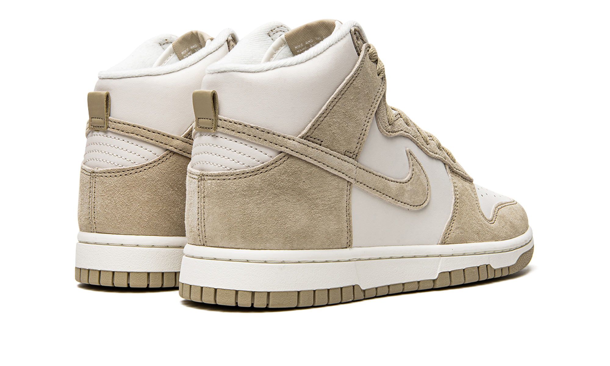 nike dunk high tan suede white+DQ7679-001+diagnol right behind view