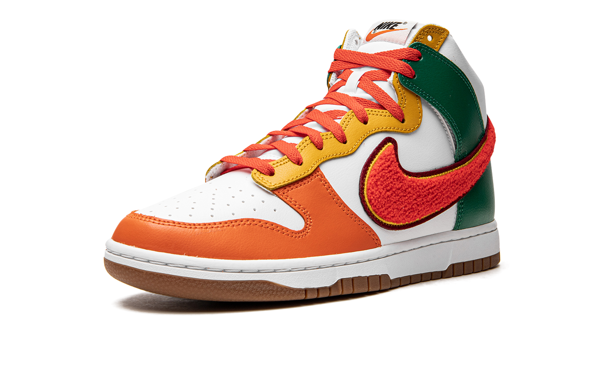 nike dunk high university 7 eleven+DR8805-100+left diagnol single view