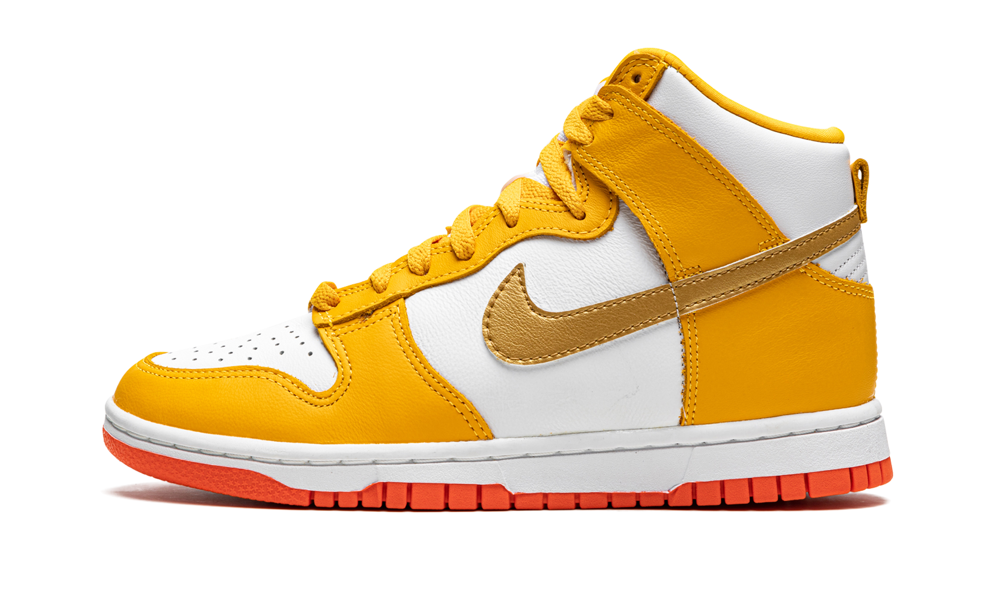 nike dunk high university gold women s+DQ4691-700+diagnol right view 1
