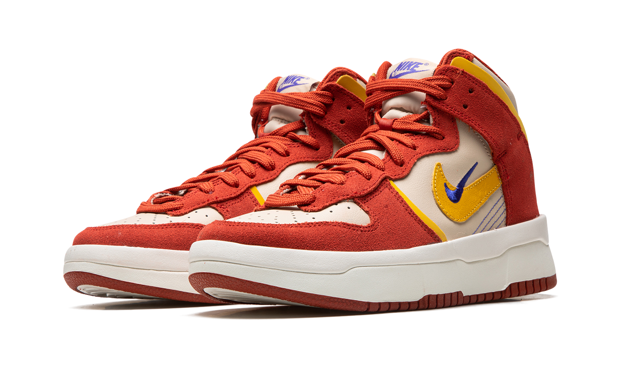 nike dunk high up cinnabar women s+DH3718-600+diagnol left view