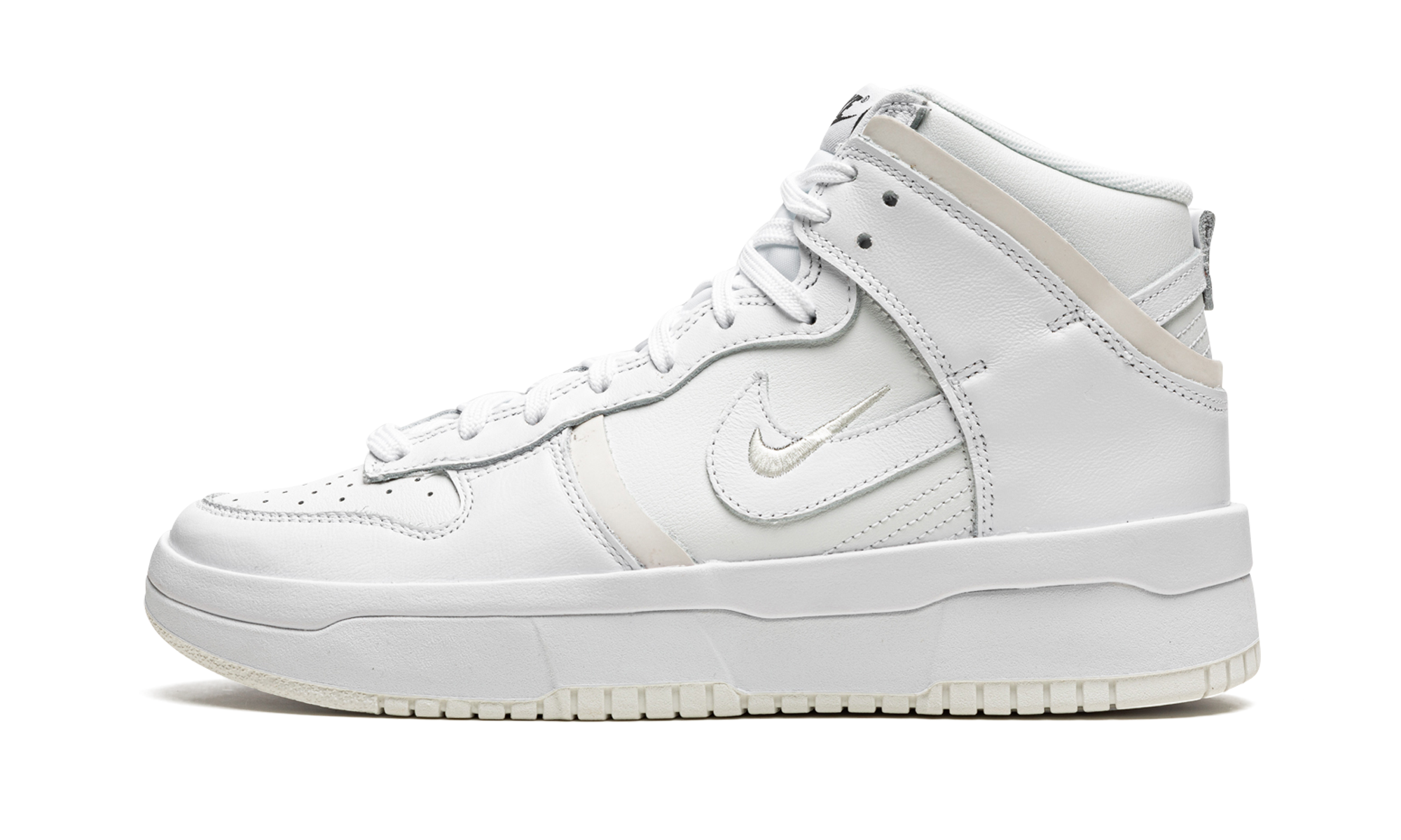 nike dunk high up summit white sail women s+DH3718-100+diagnol right view 1