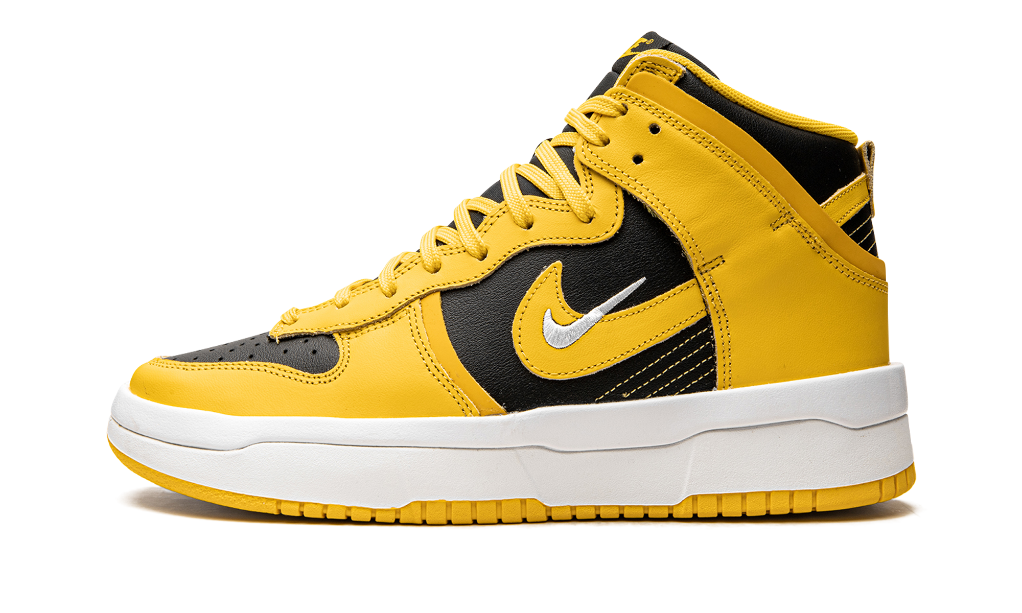 nike dunk high up varsity maize women s+DH3718-001+diagnol right view 1