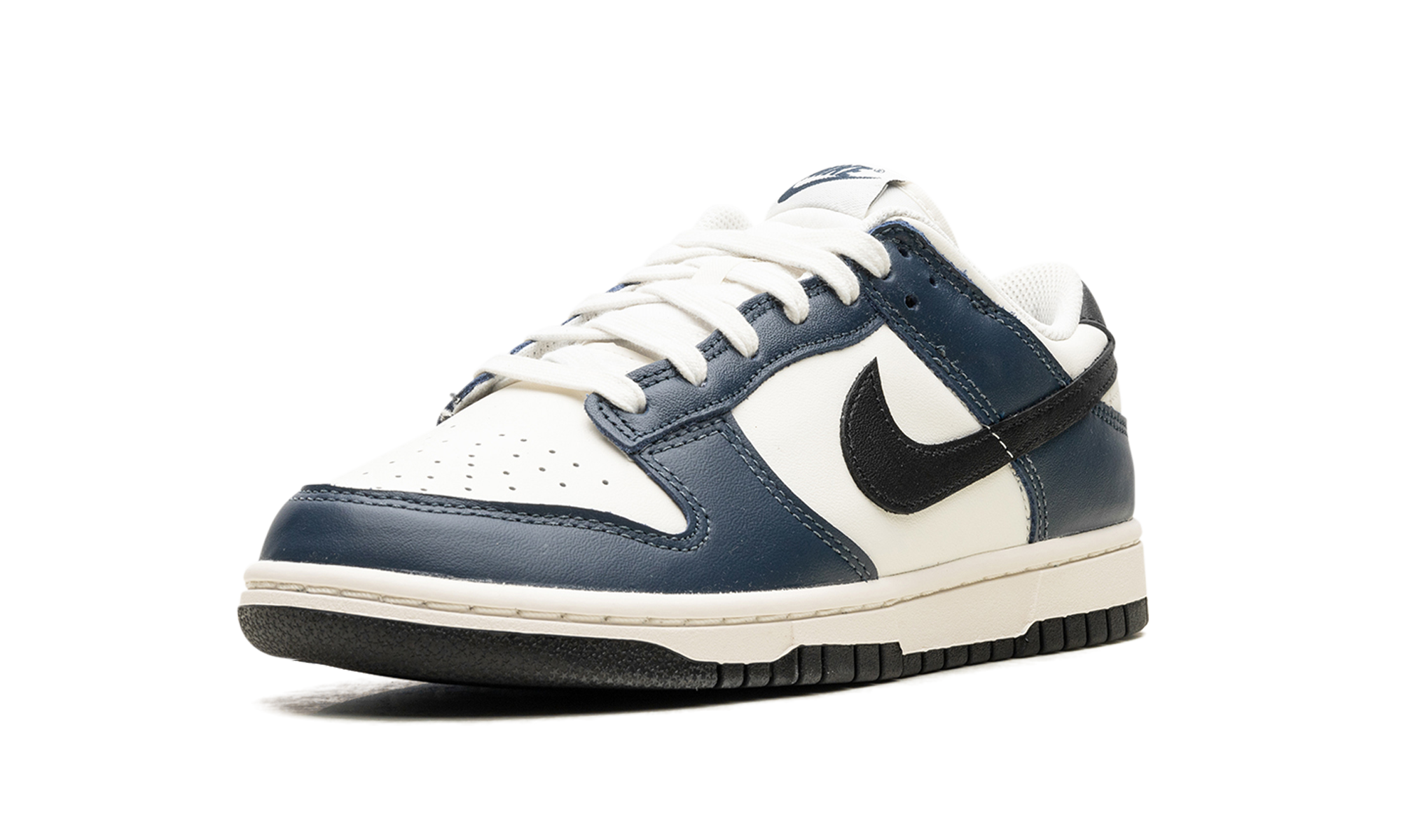 nike dunk low armory navy women s+HM6192-478+left diagnol single view