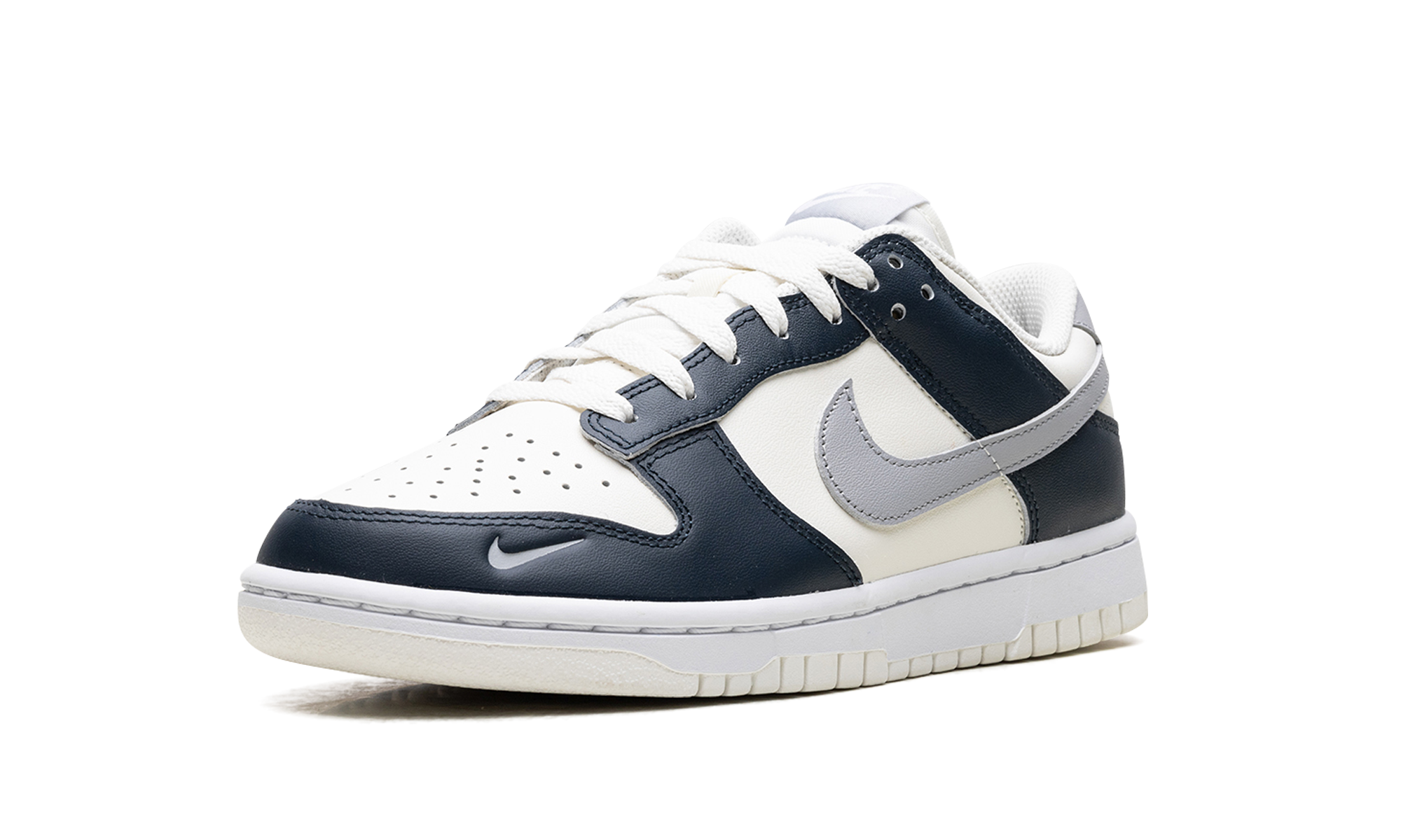 nike dunk low armoury navy women s+HV2390-100+left diagnol single view