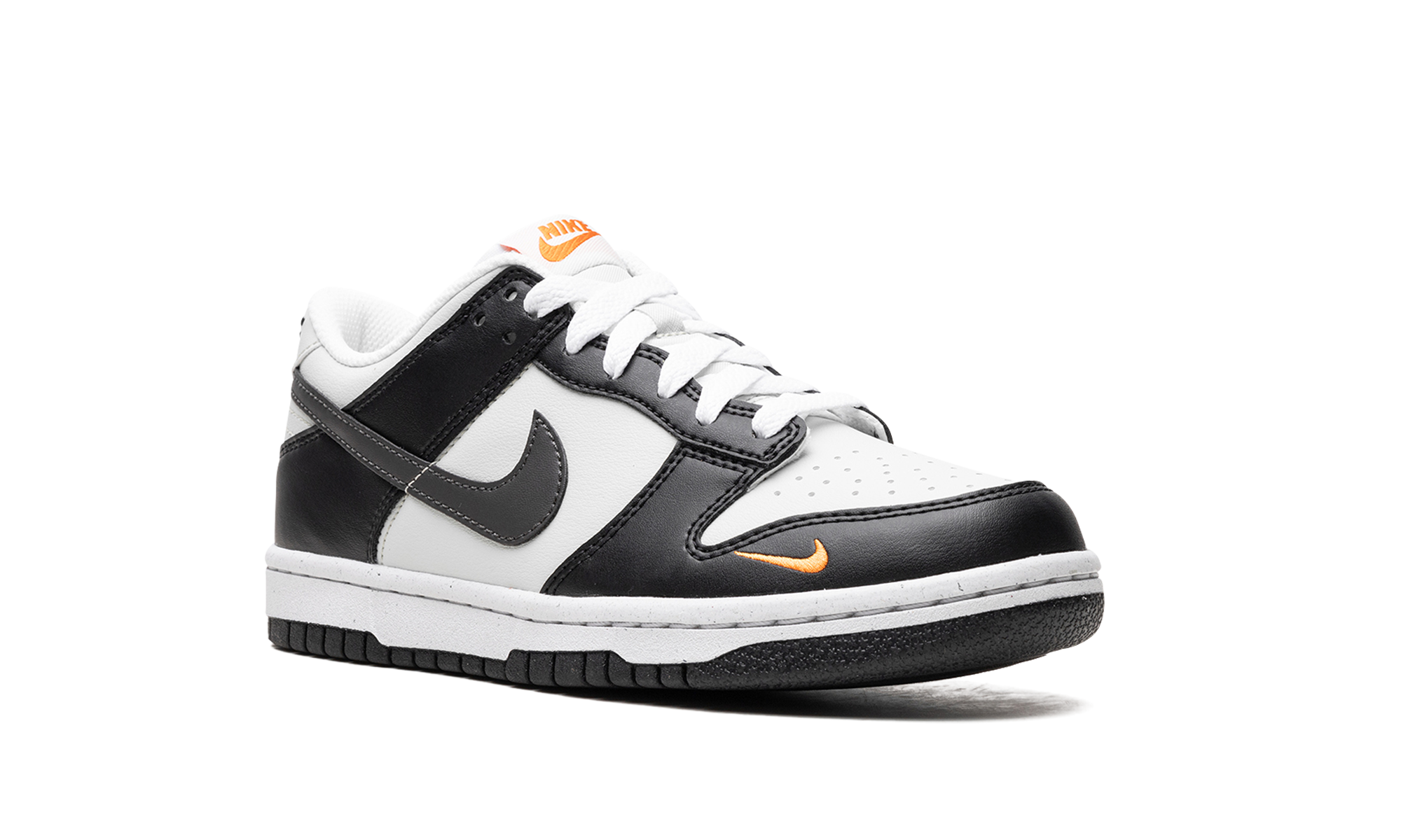 nike dunk low black bright mandarin mini swoosh gs+FN7784-001+diagnol right view