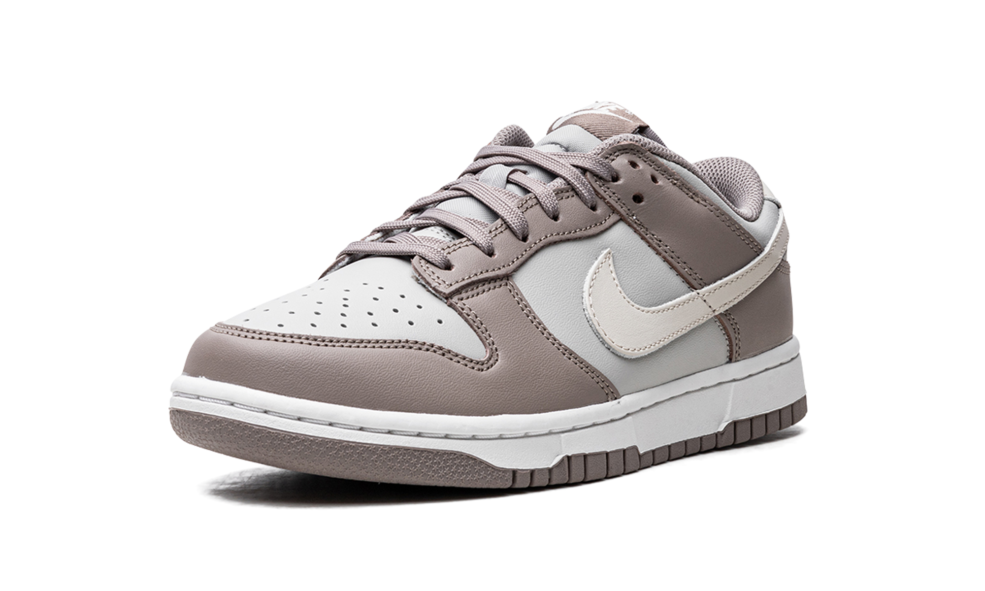 nike dunk low bone beige women s+FD0792-001+left diagnol single view