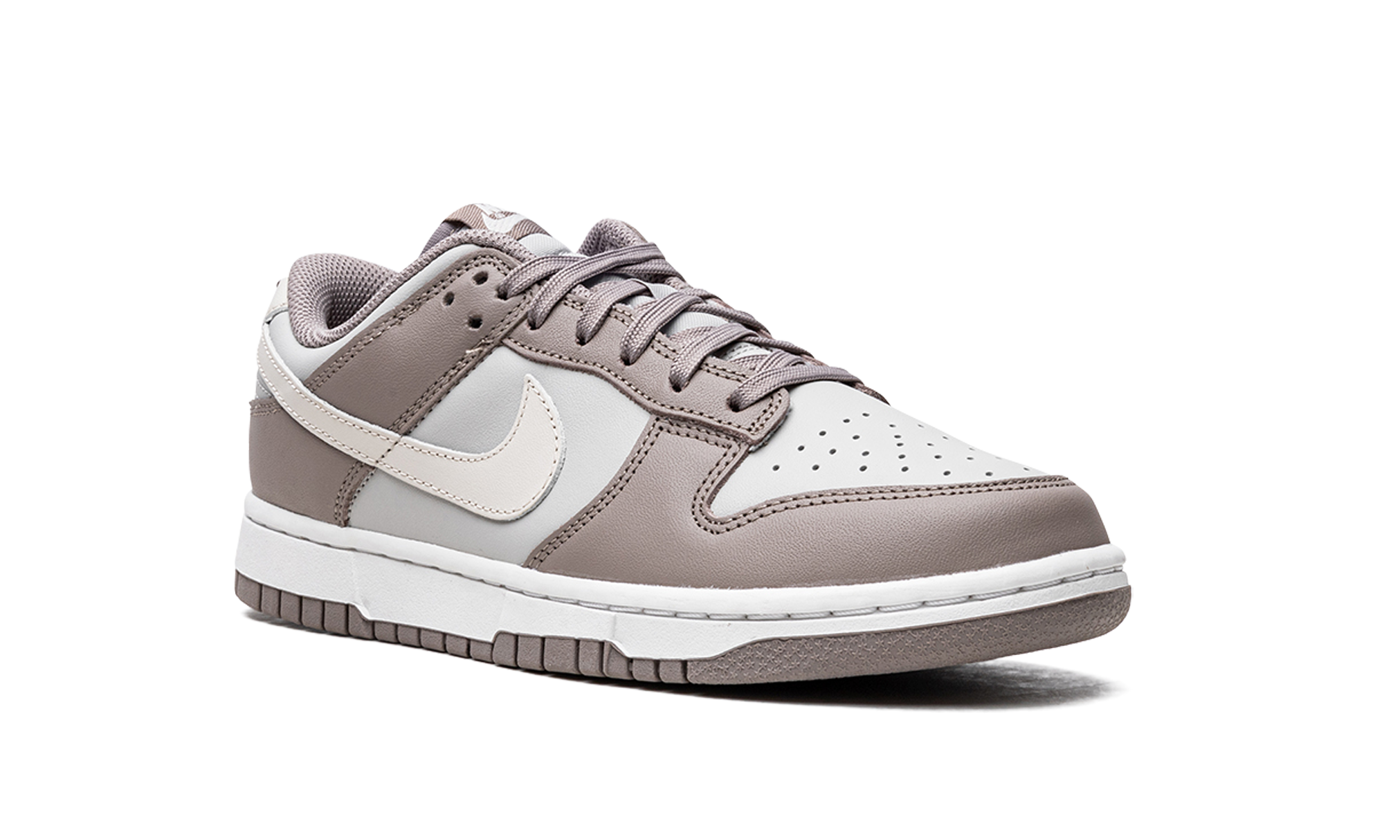 nike dunk low bone beige women s+FD0792-001+diagnol right view