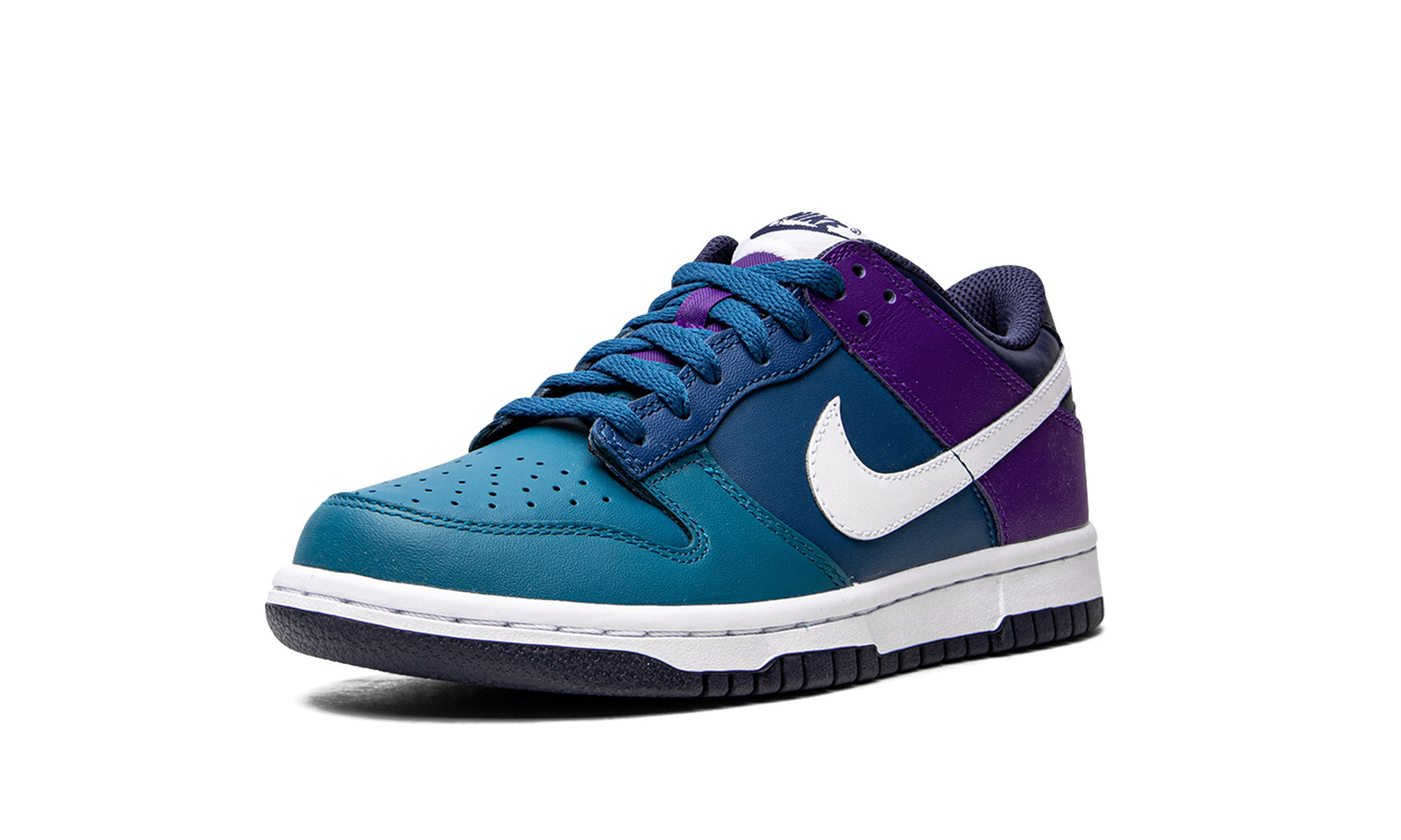 nike dunk low bright spruce marina gs+DH9765-300+left diagnol single view