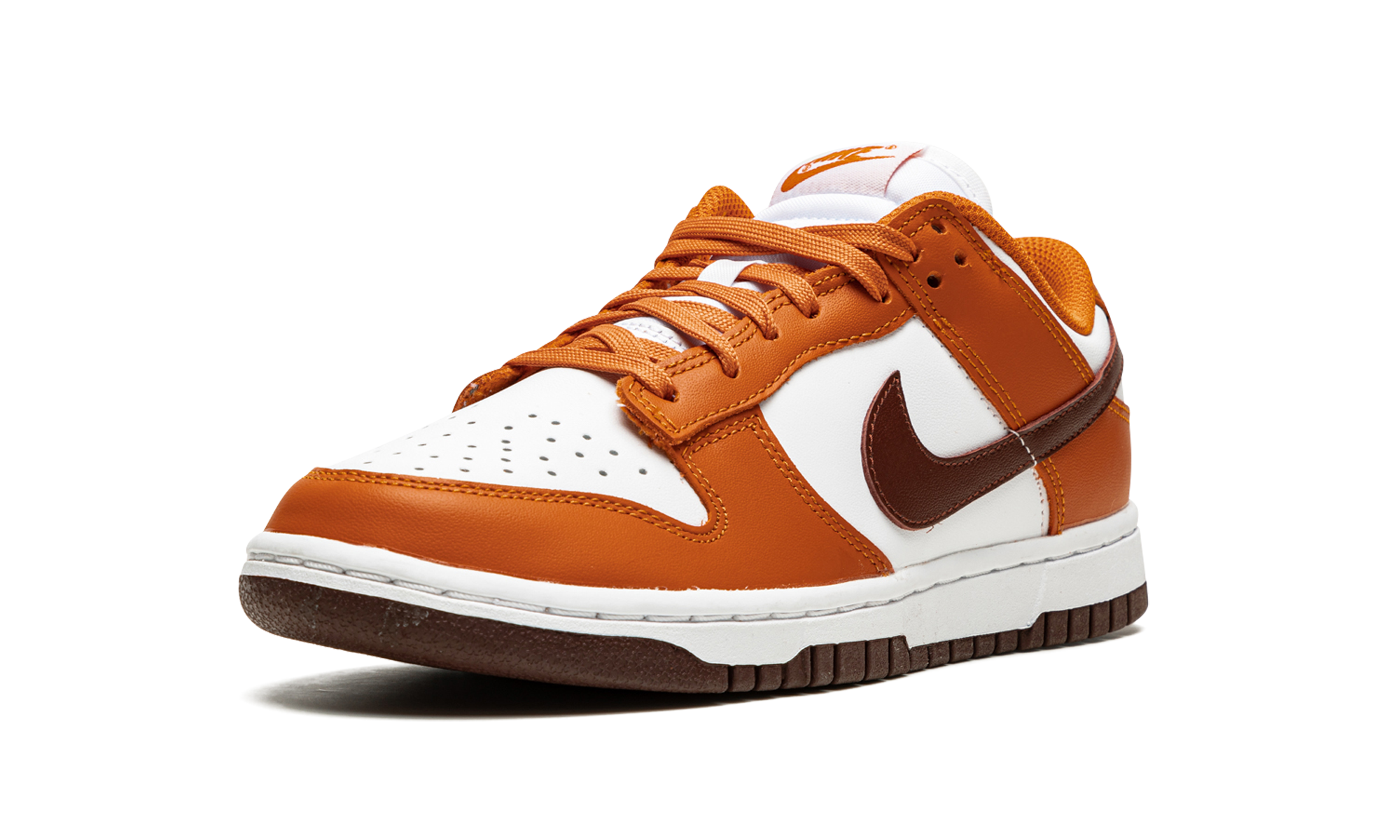 nike dunk low bronze eclipse women s+DQ4697-800+left diagnol single view
