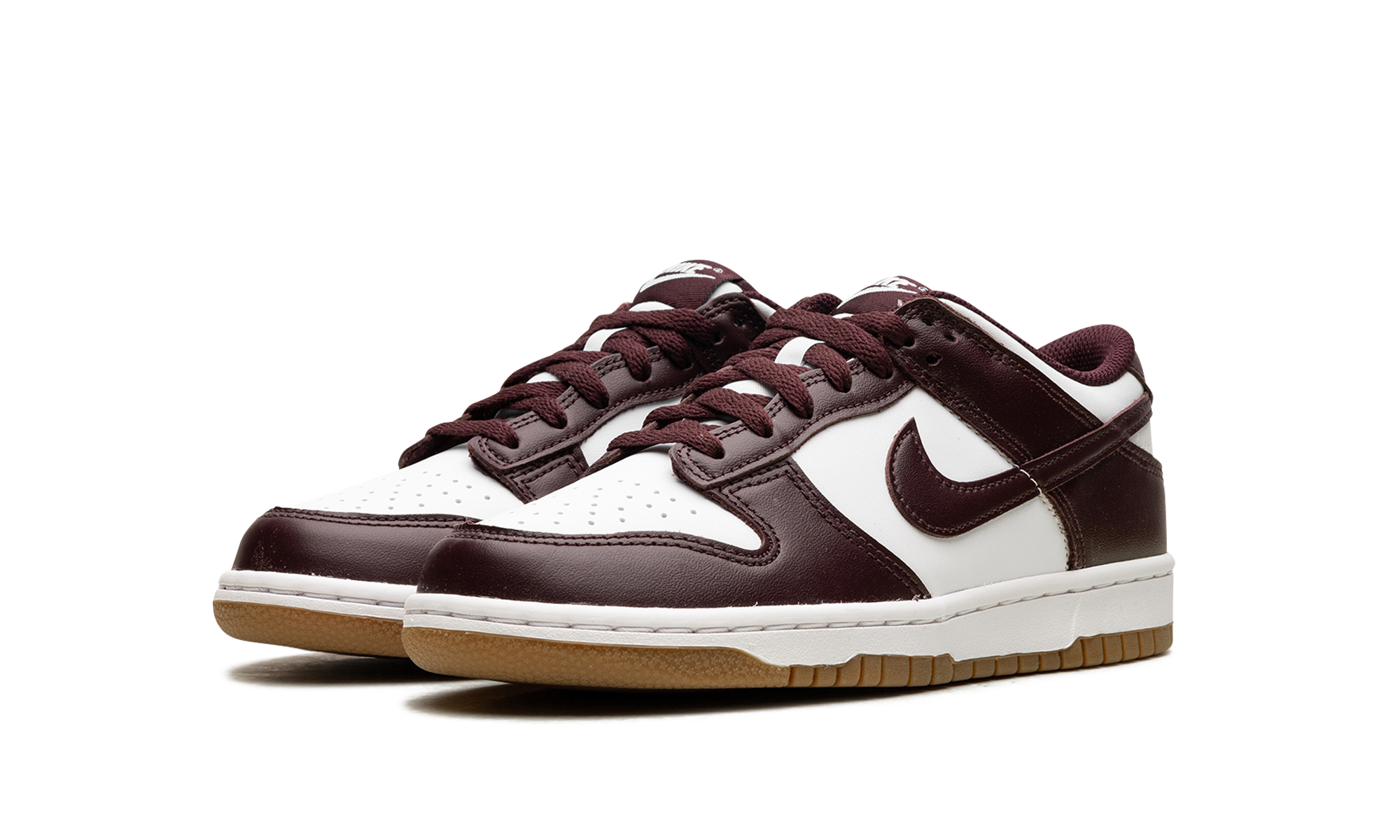 nike dunk low burgundy crush gum gs+HJ9282-100+diagnol left view