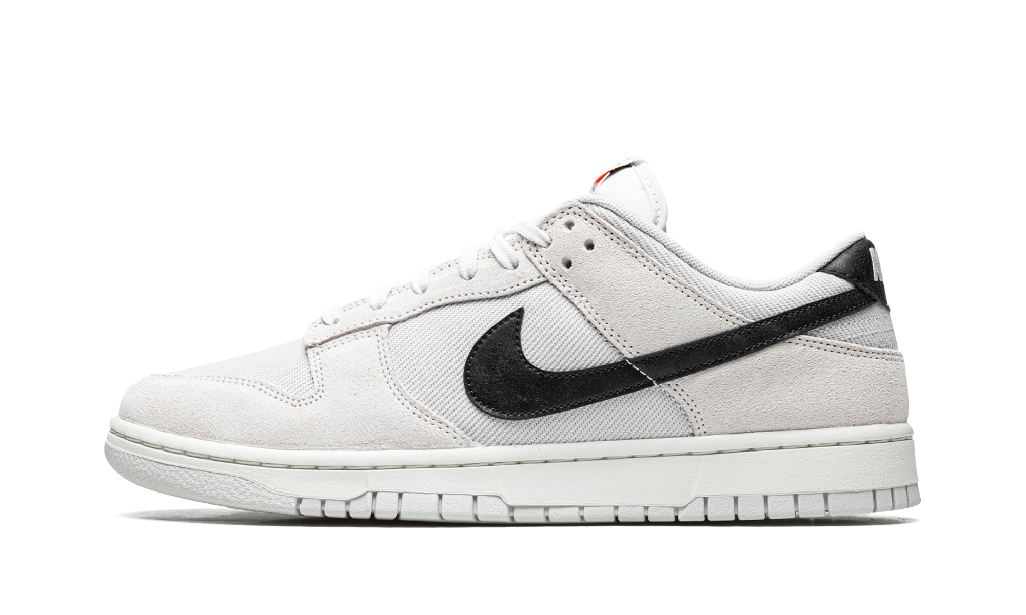 nike dunk low certified fresh+DO9776-001+diagnol right view 1