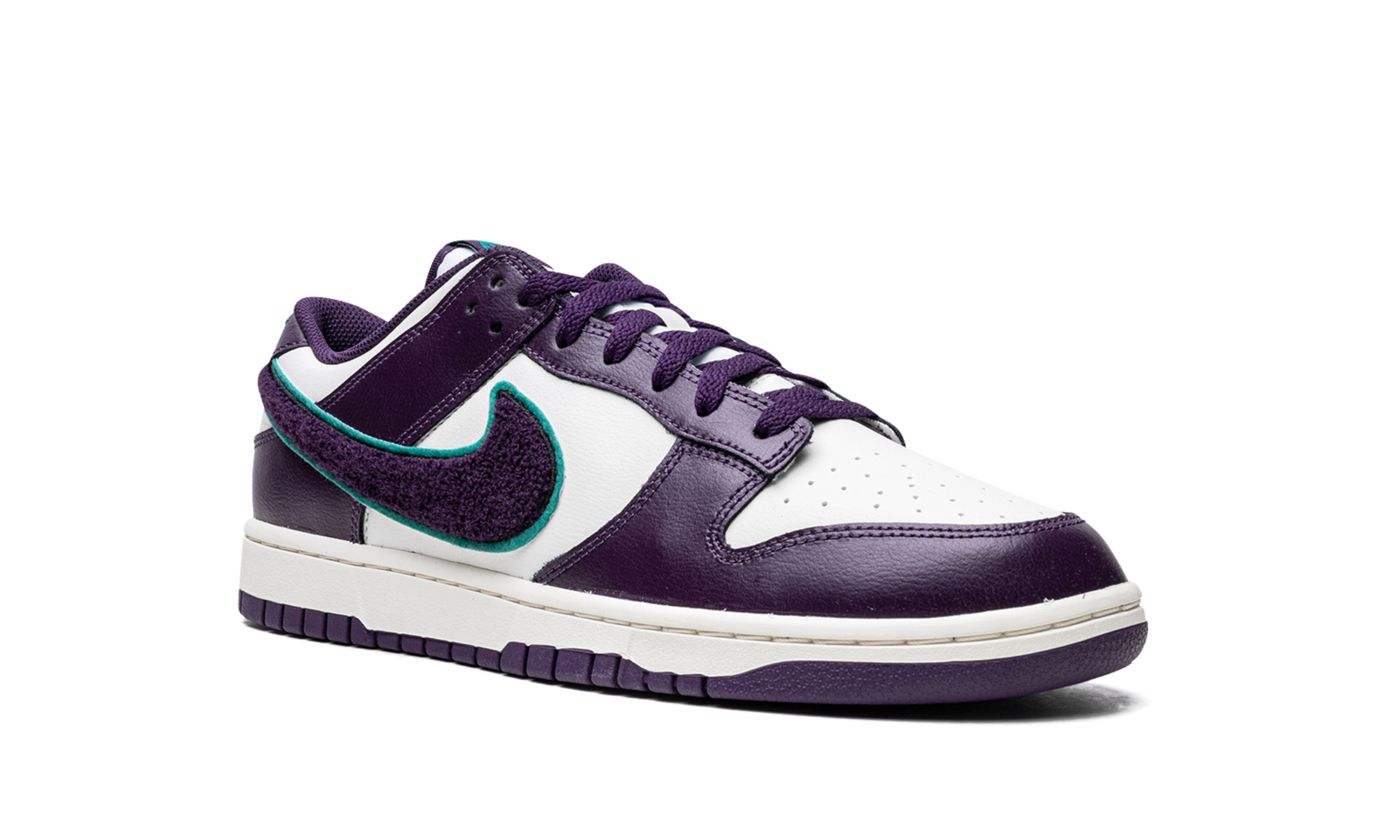nike dunk low chenille swoosh sail grand purple+DQ7683-100+diagnol right view