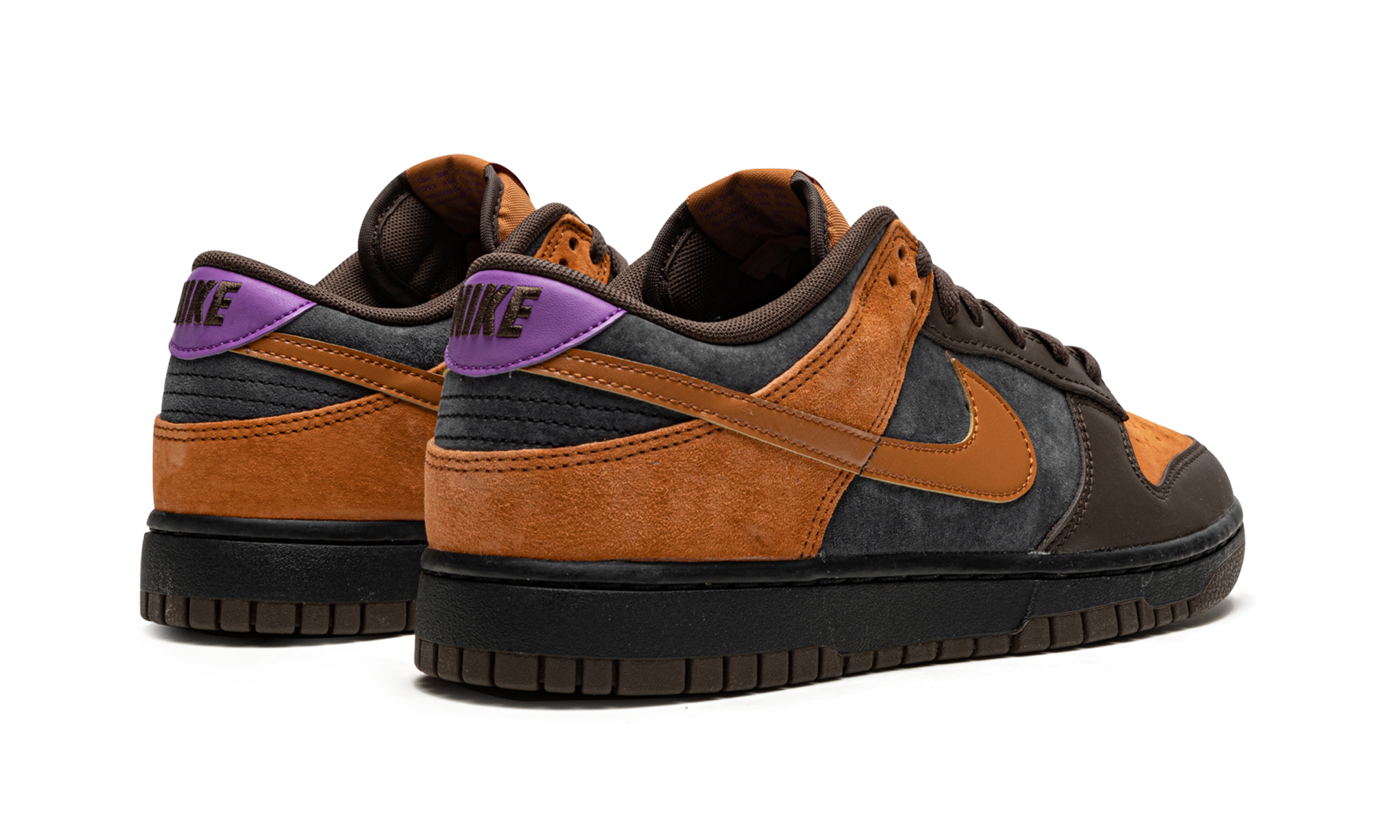 nike dunk low cider+DH0601-001+diagnol right behind view