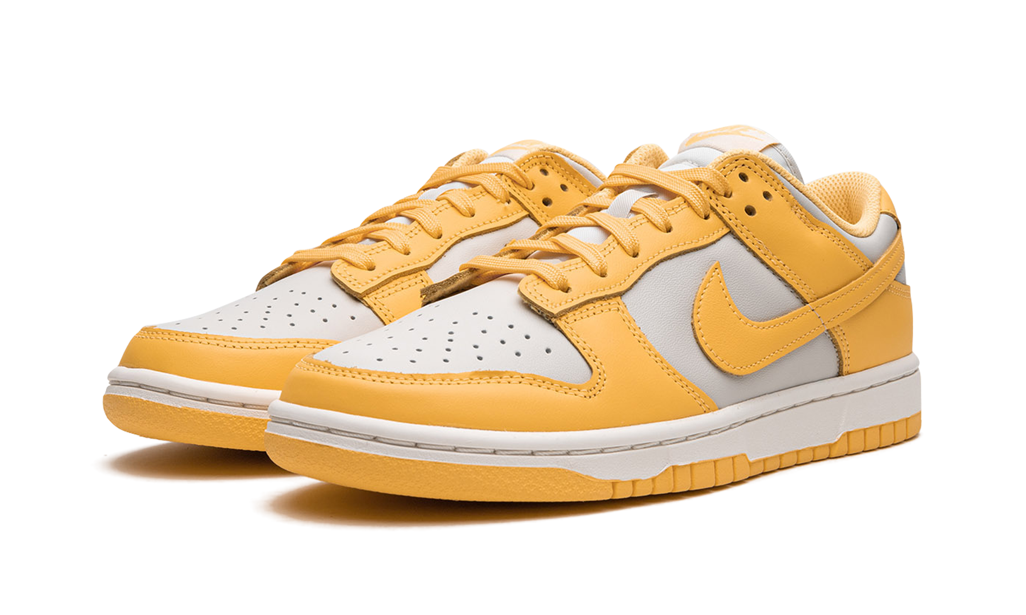 nike dunk low citron pulse women s+DD1503-002+diagnol left view