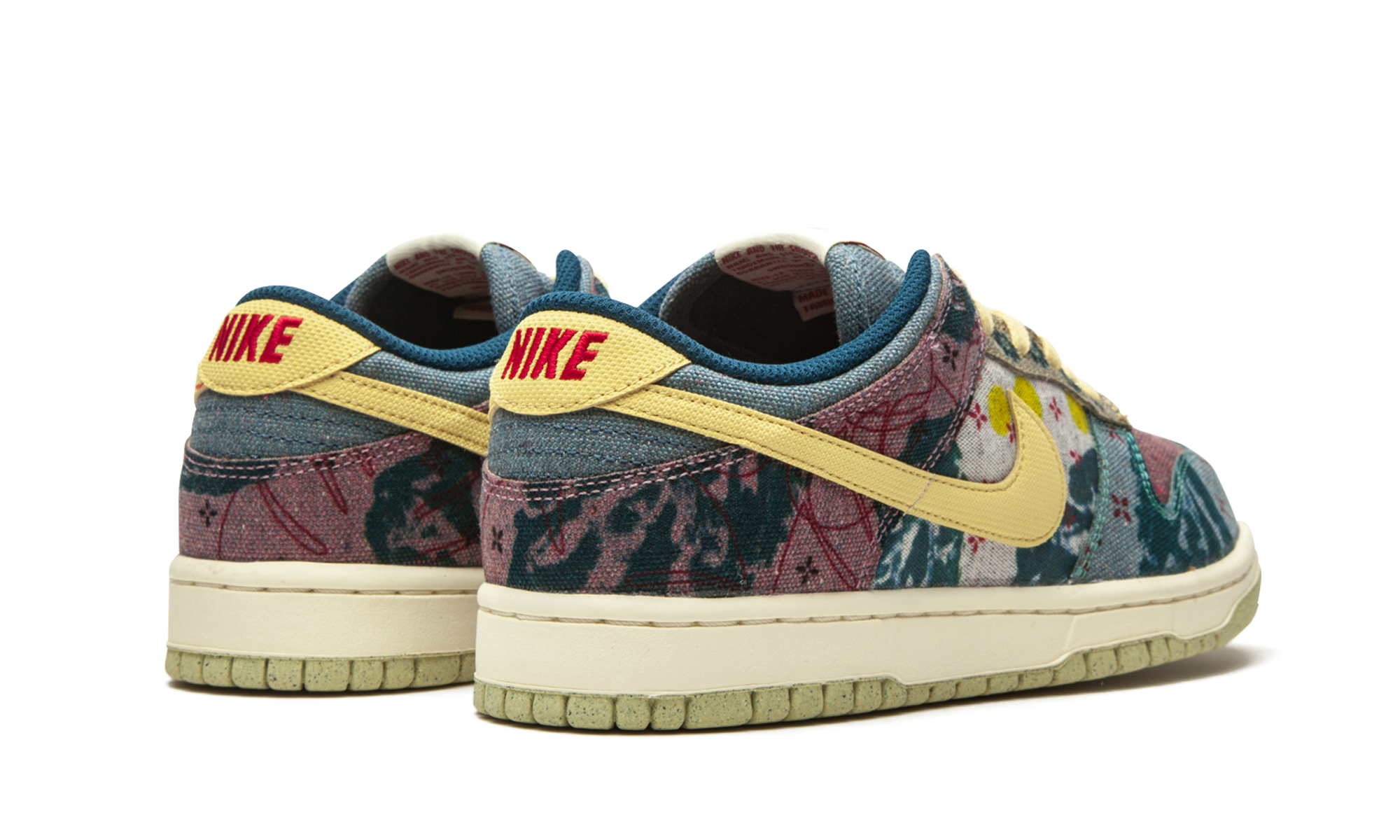 nike dunk low community garden+CZ9747-900+diagnol right behind view