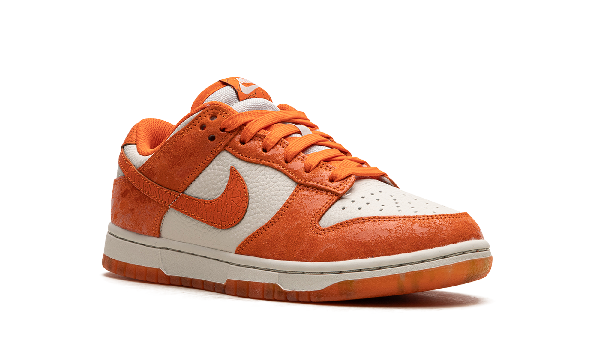 nike dunk low cracked orange women s+FN7773-001+diagnol right view