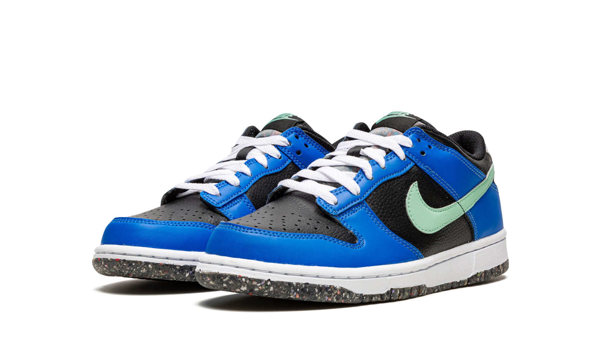 nike dunk low crater blue black gs+DR0165-001+diagnol left view