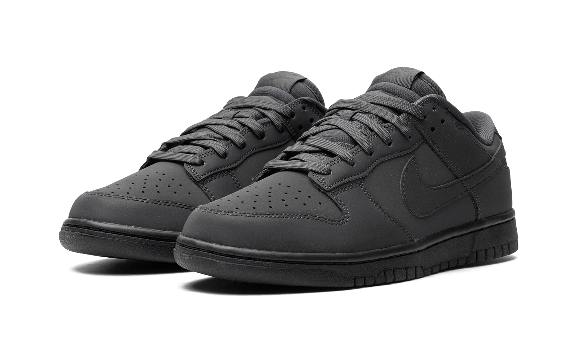 nike dunk low cyber reflective women s+FZ3781-060+diagnol left view