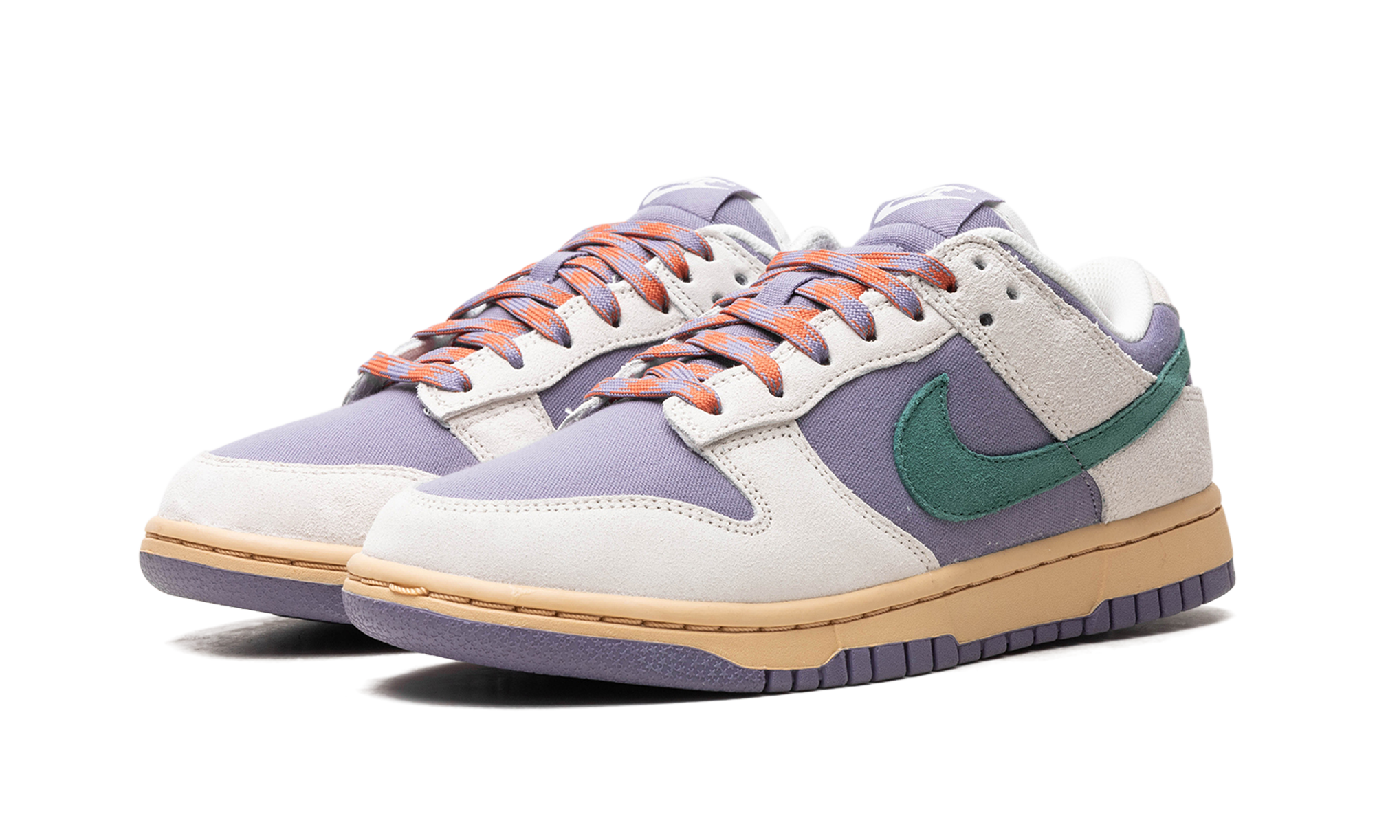 nike dunk low daybreak bicoastal women s+HF5030-030+diagnol left view