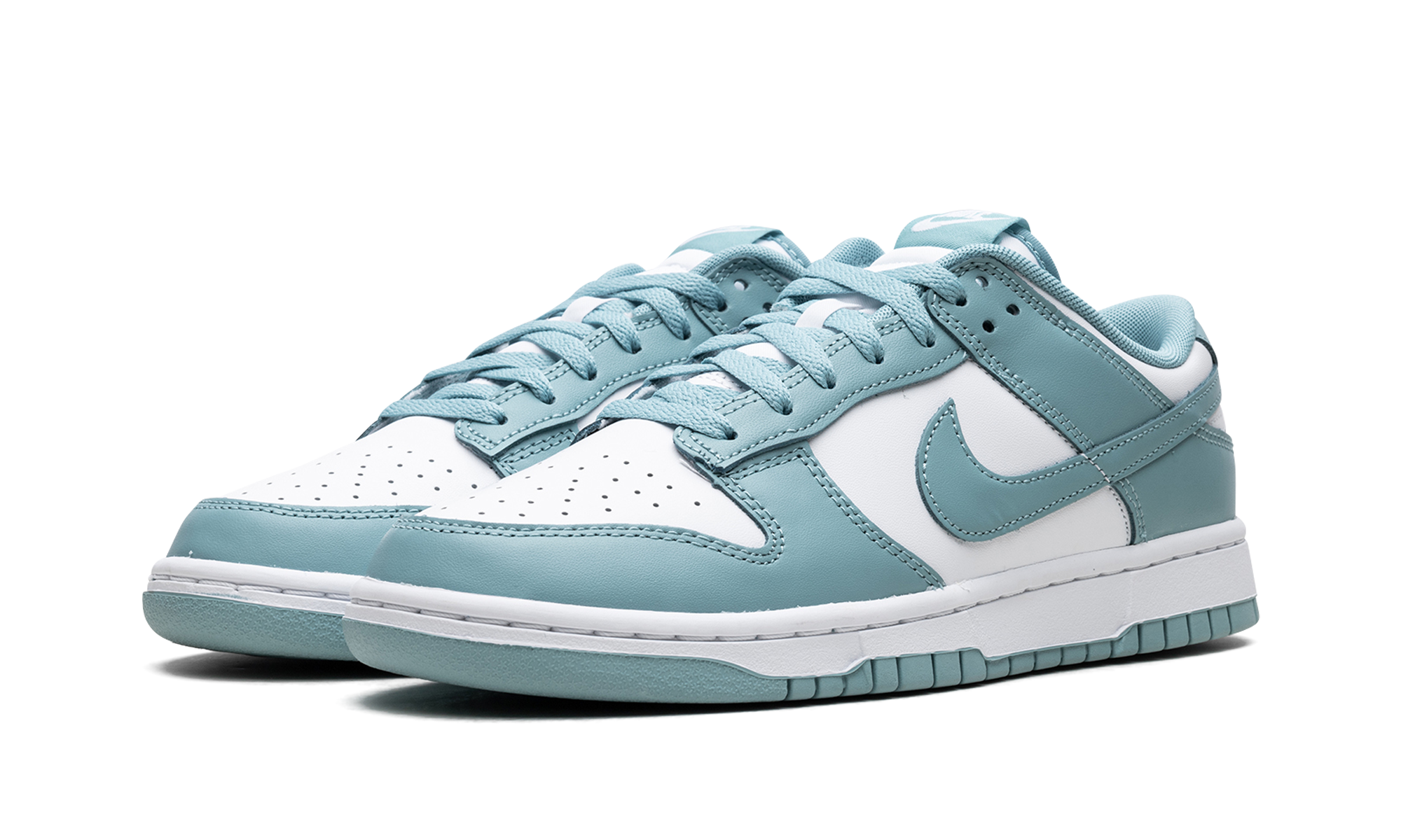 nike dunk low denim turquoise+DV0833-106+diagnol left view