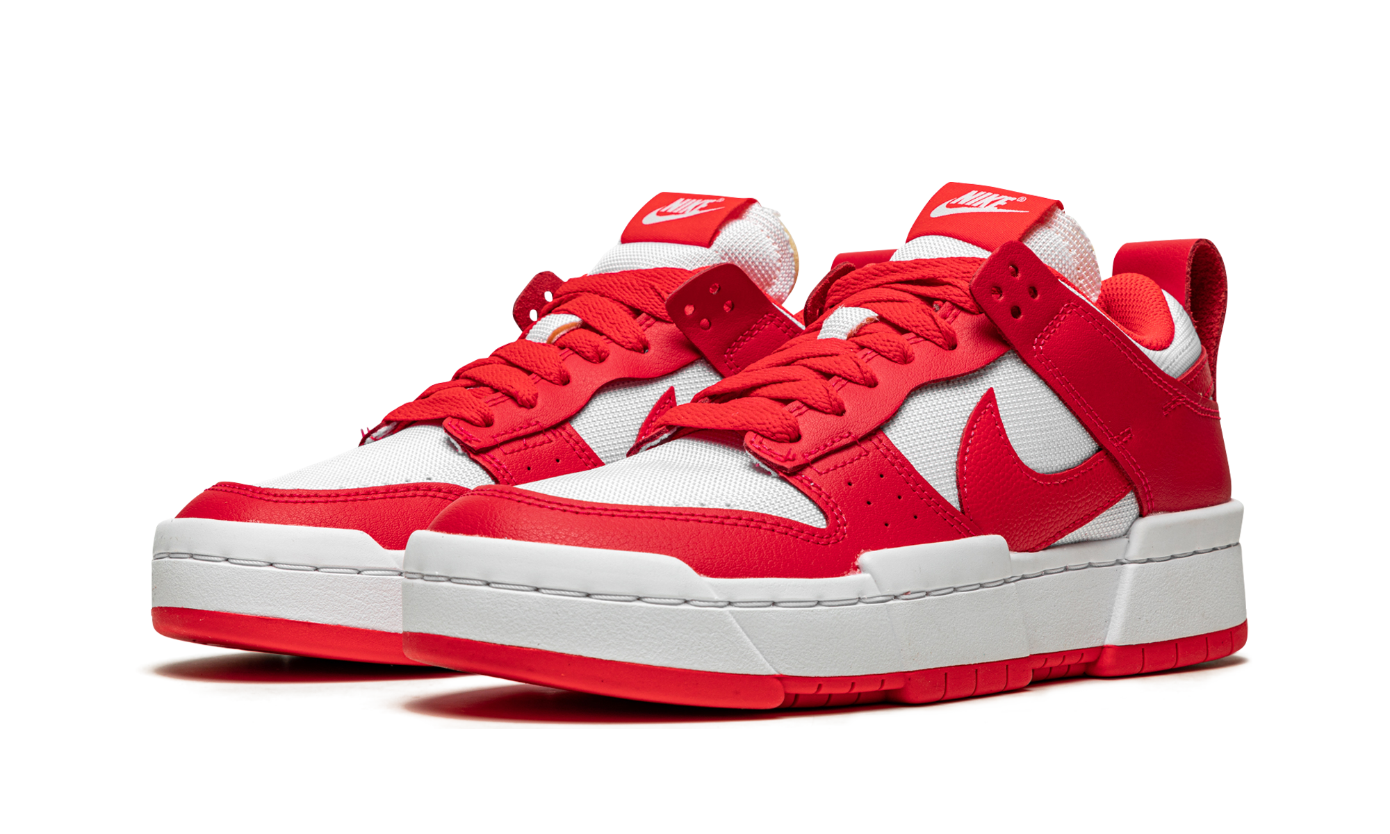 nike dunk low disrupt siren red women s+CK6654-601+diagnol left view