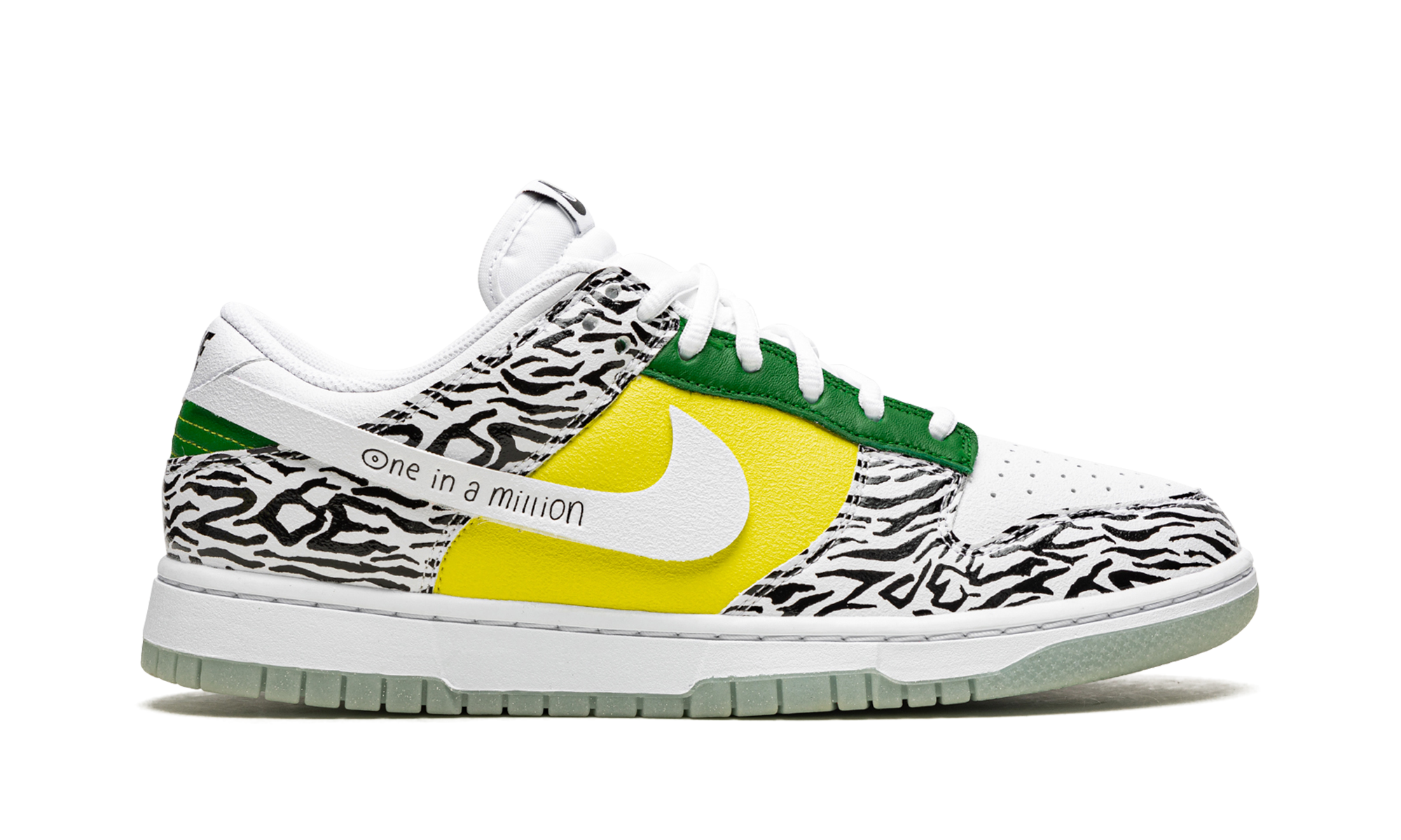 nike dunk low doernbecher zoe+DR7305-100+right view