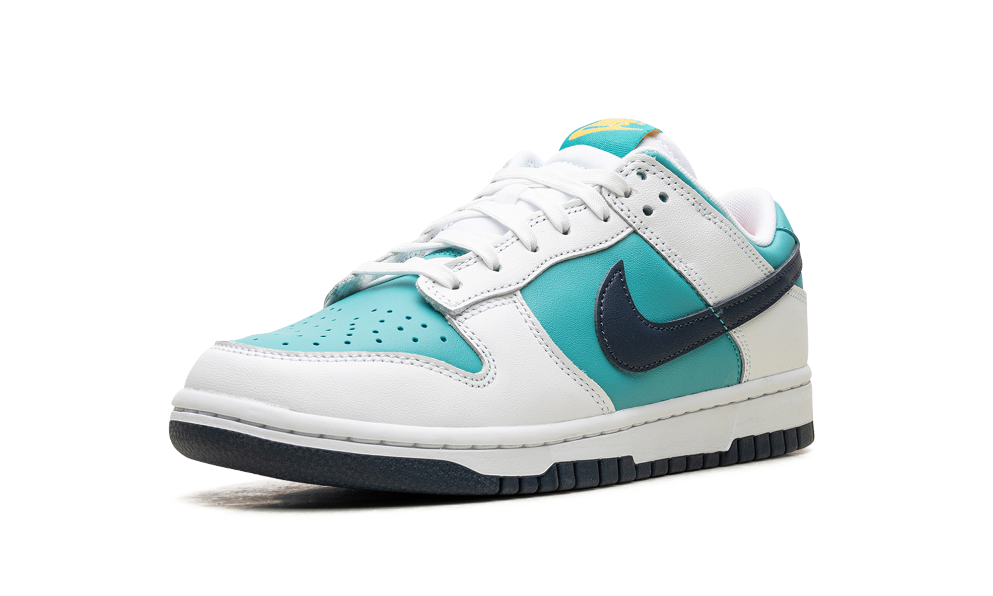 nike dunk low dusty cactus+HF4850-345+left diagnol single view