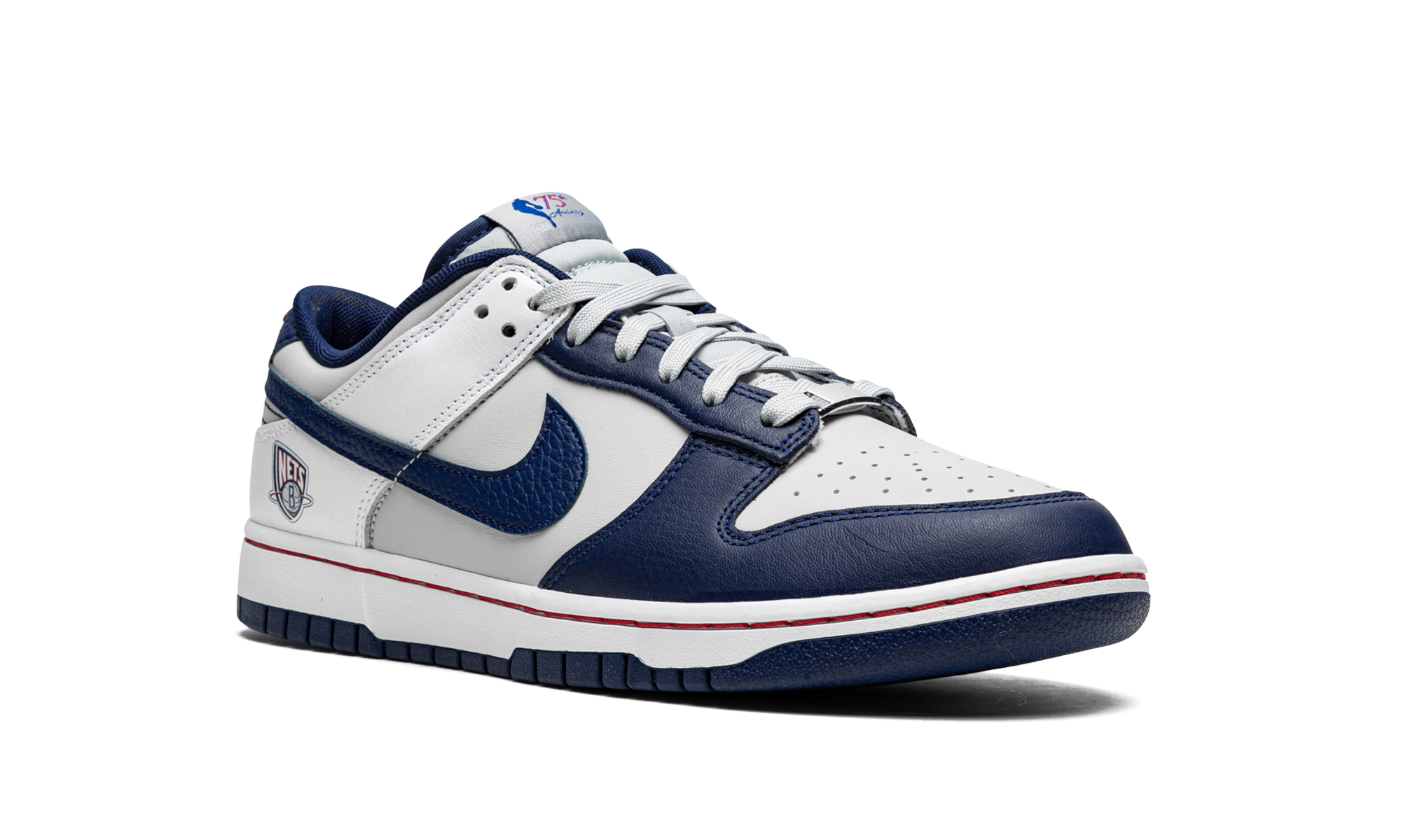 nike dunk low emb nba 75th anniversary brooklyn nets+DD3363-001+diagnol right view