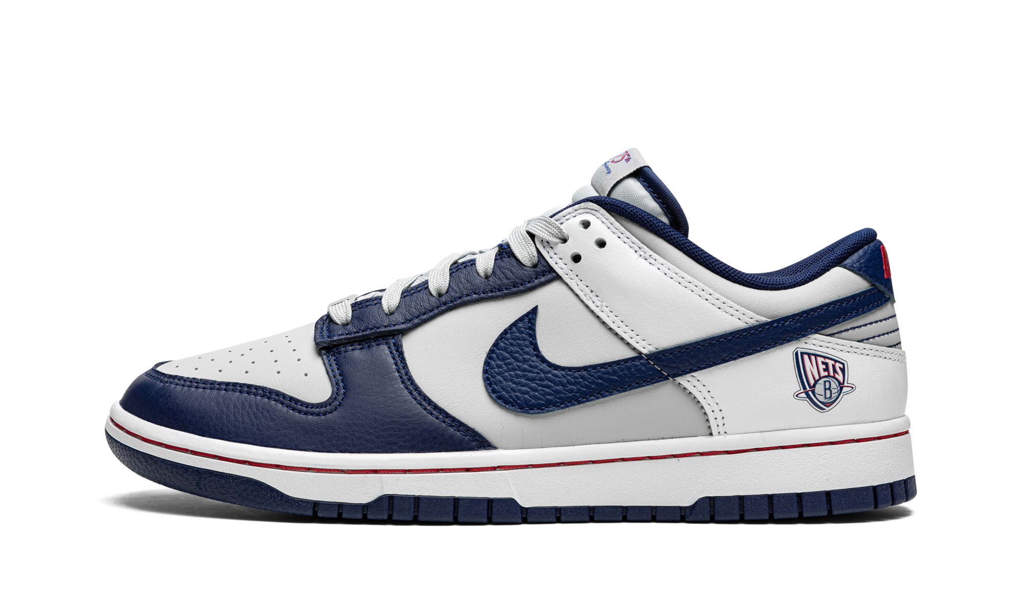 nike dunk low emb nba 75th anniversary brooklyn nets+DD3363-001+diagnol right view 1
