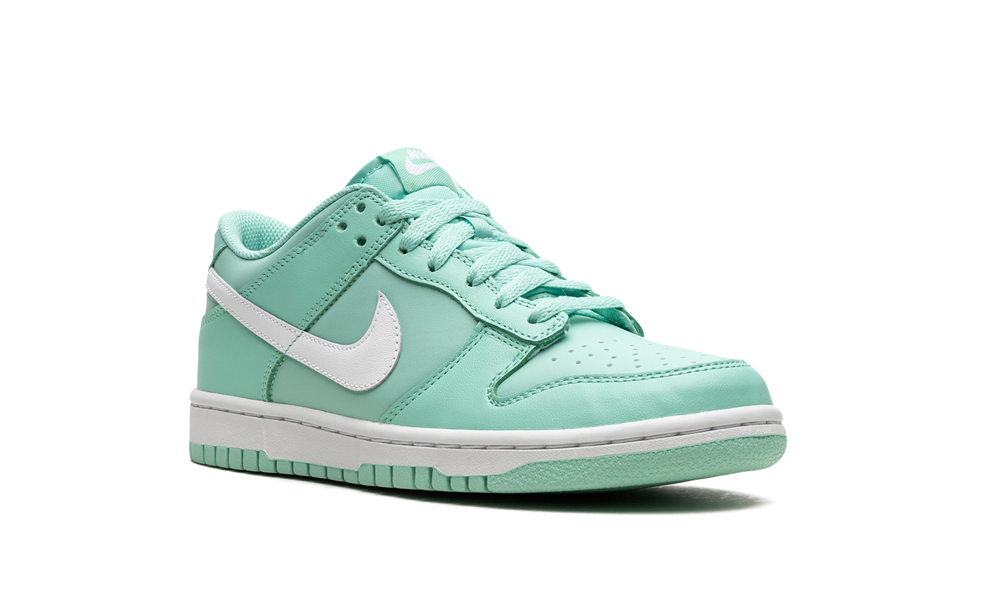 nike dunk low emerald rise gs+DH9765-302+diagnol right view